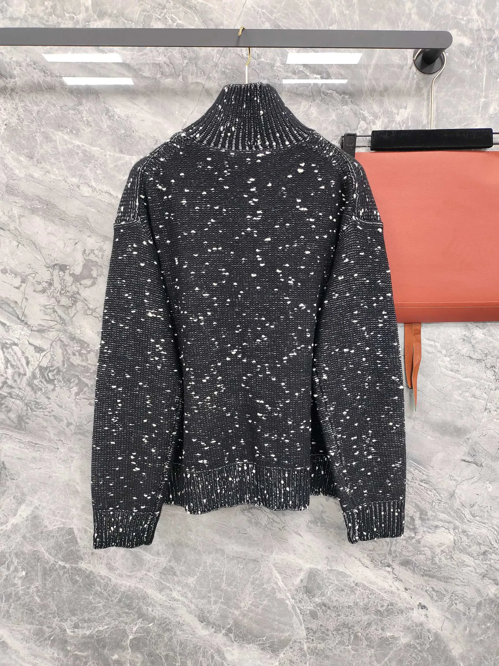 Women's Jumpers And Sweaters CHANEL 17984979