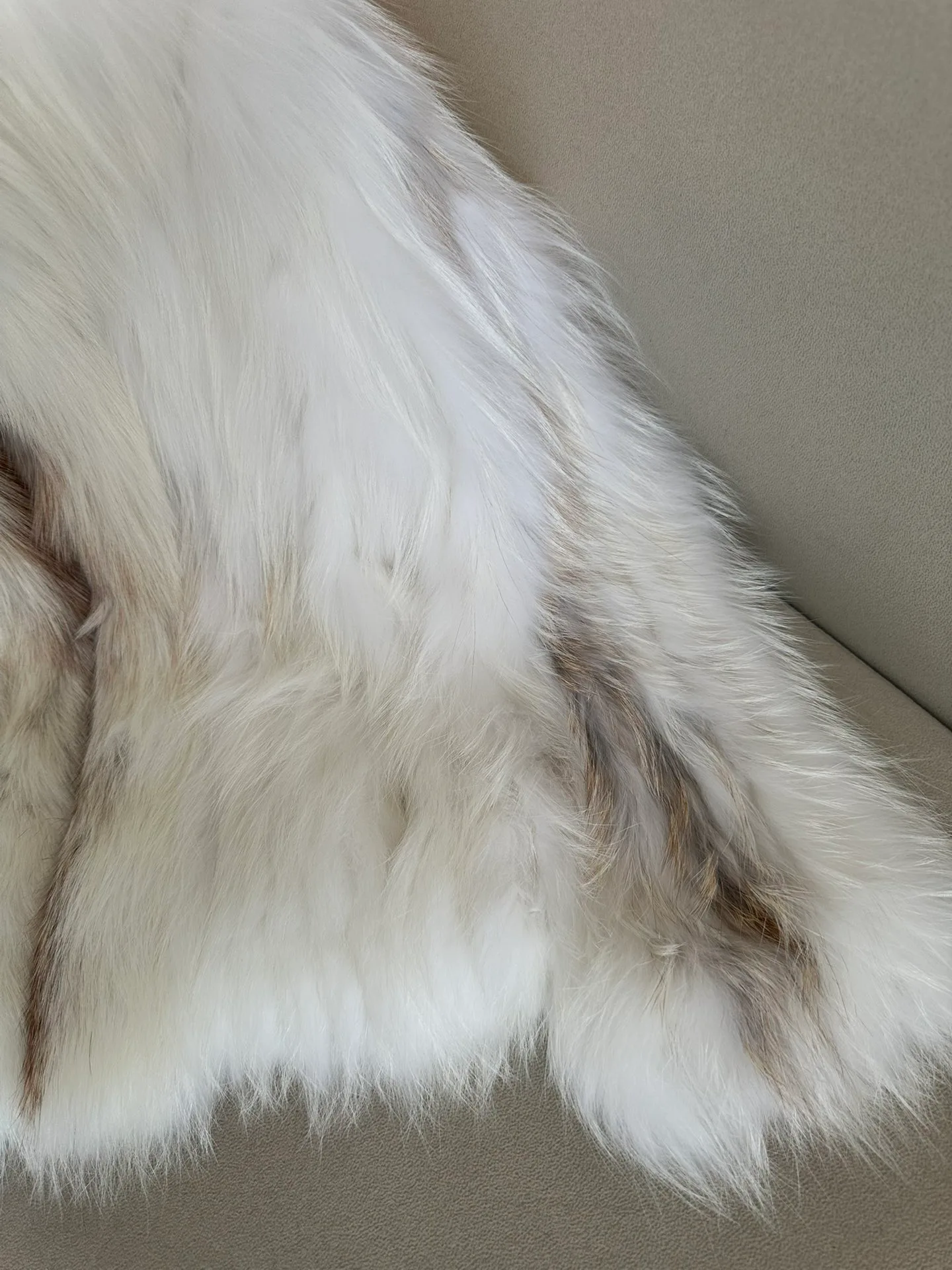 Women's Fur Coats FENDI 18437634