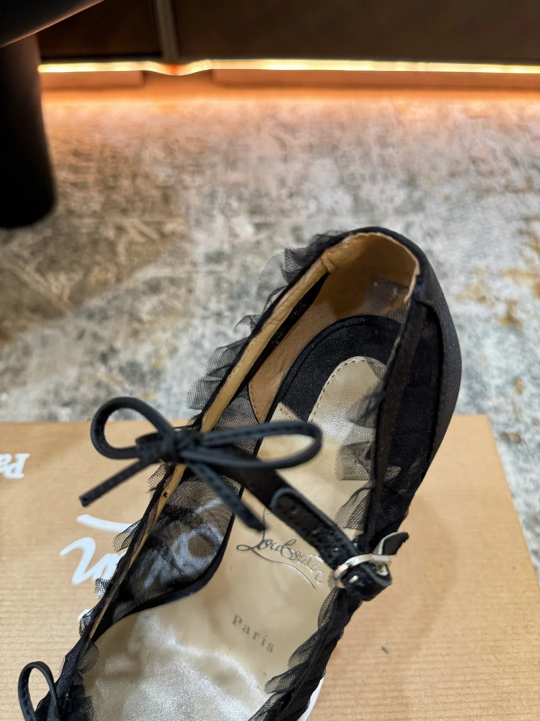 Women's Heels CHRISTIAN LOUBOUTIN 17524670