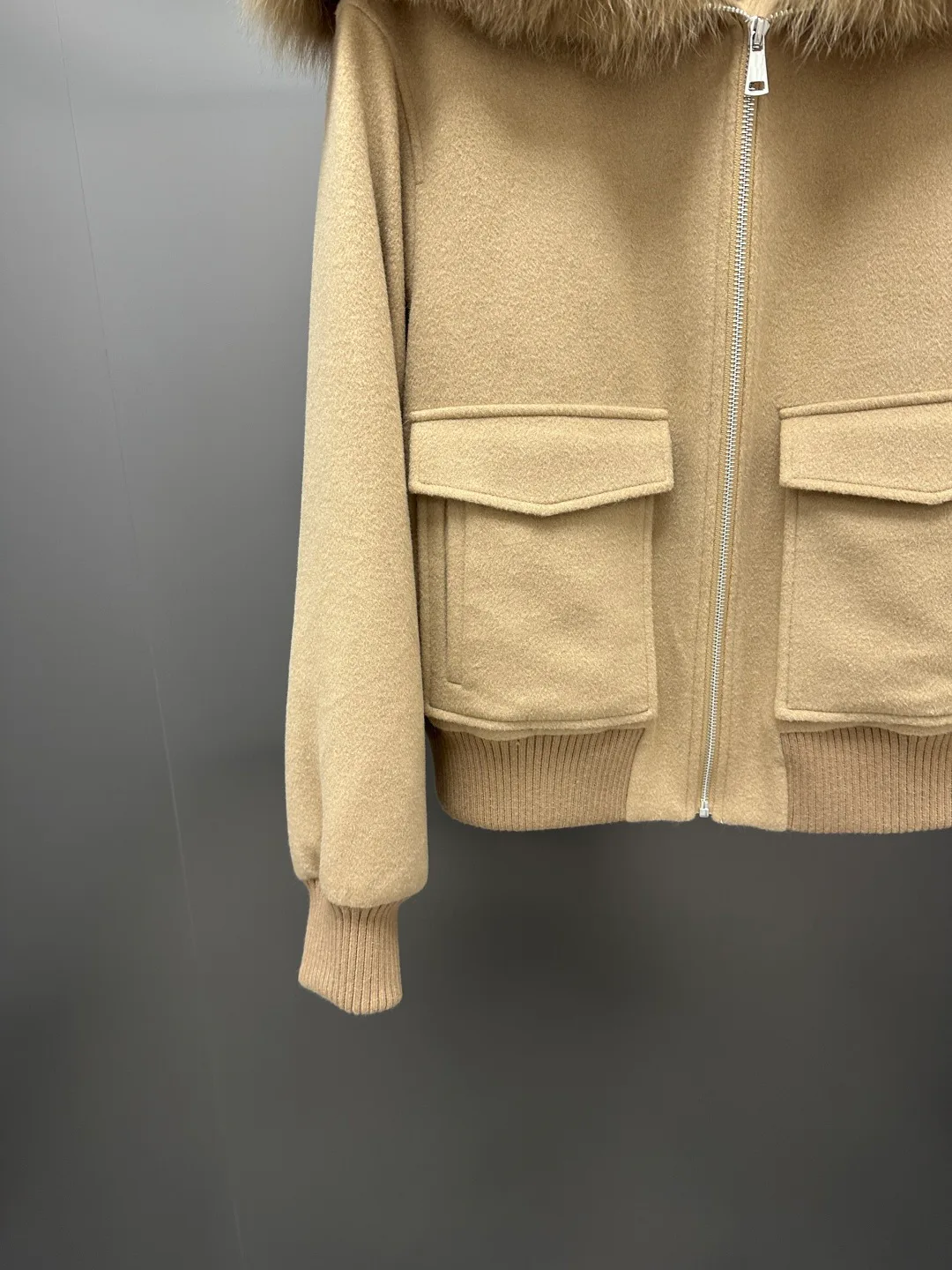 Women's Jackets And Down Jackets LORO PIANA 18226699