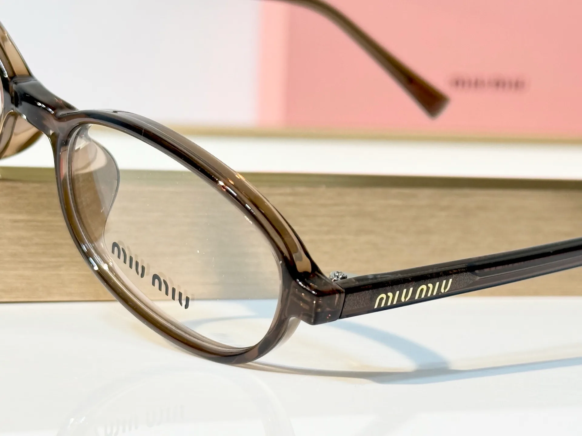 Glasses MIU MIU 18117608