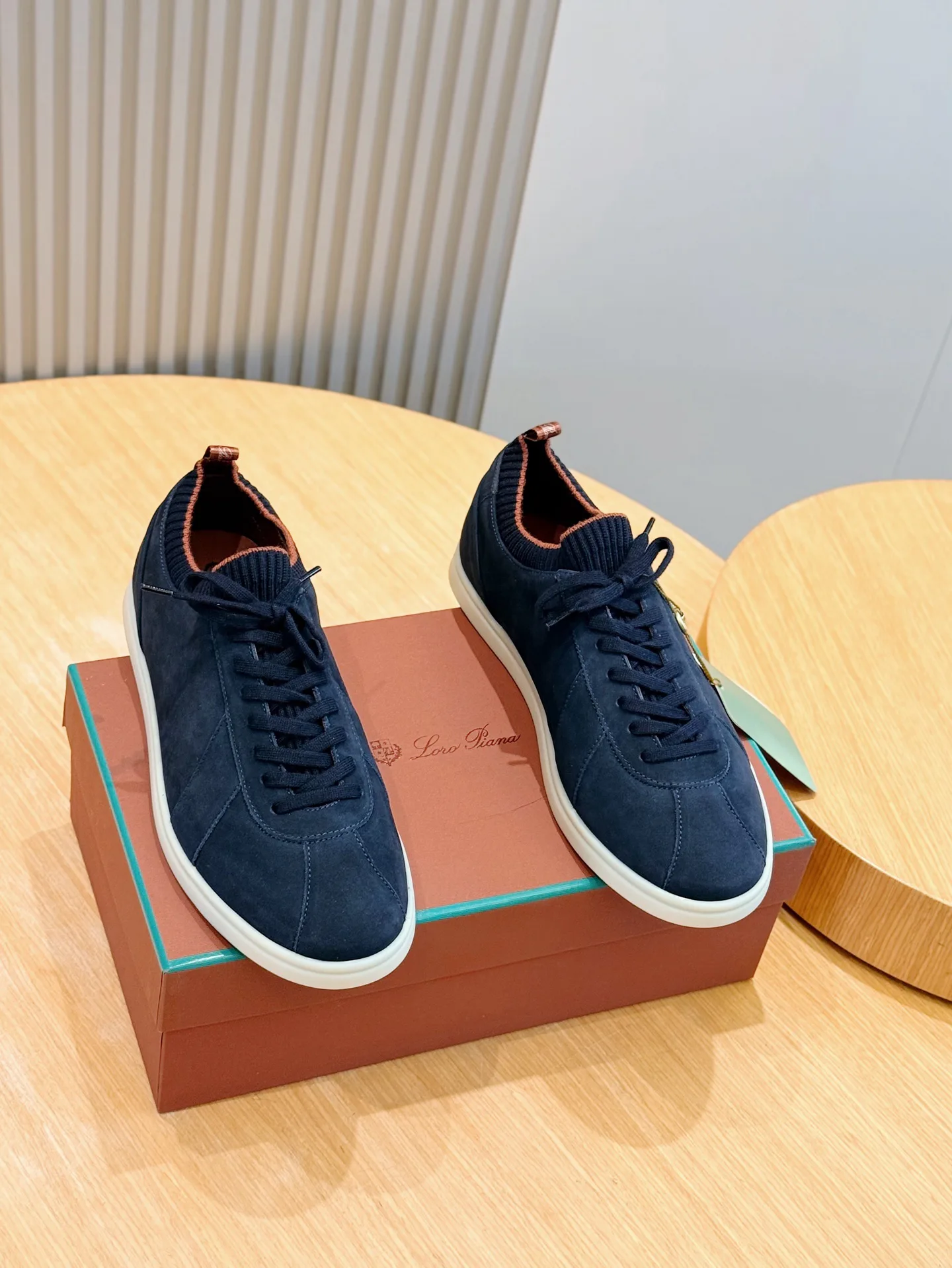 Кроссовки Мужские Loro Piana 18602997
