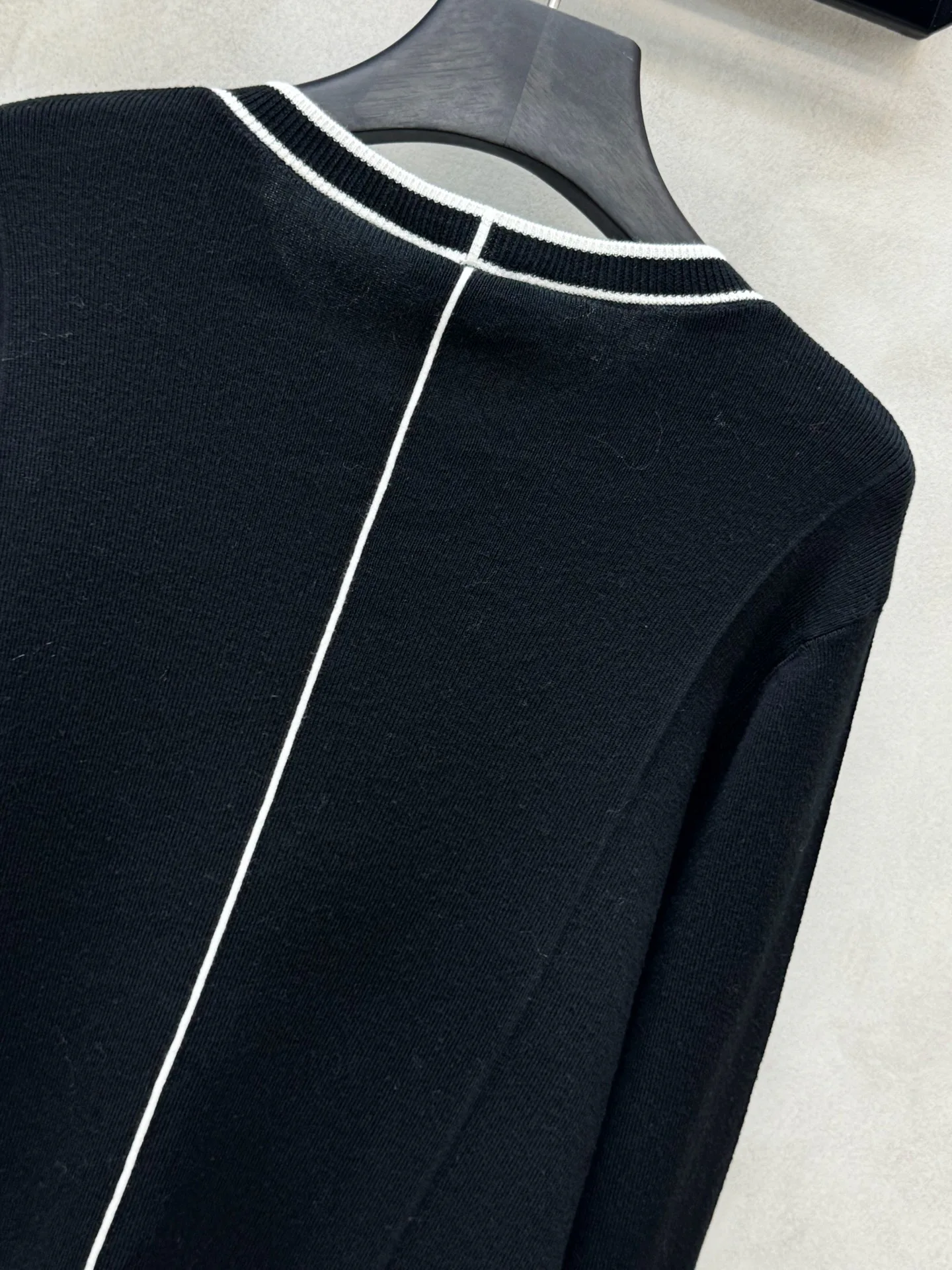 Women's Jumpers And Sweaters CHANEL 18138013