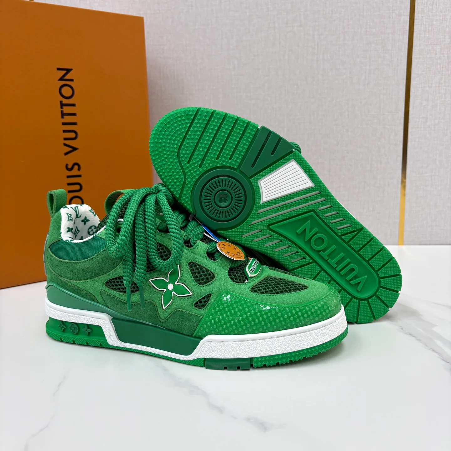 Men's Sneakers LOUIS VUITTON 17832330