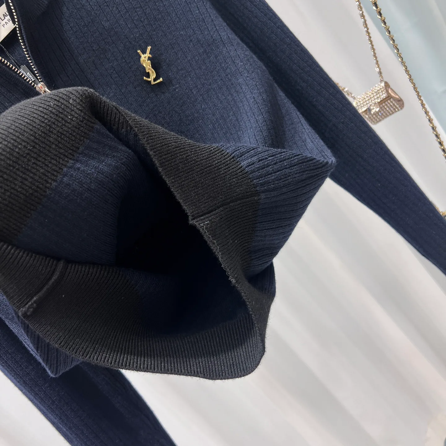 Women's Jumpers And Sweaters SAINT LAURENT 17889005