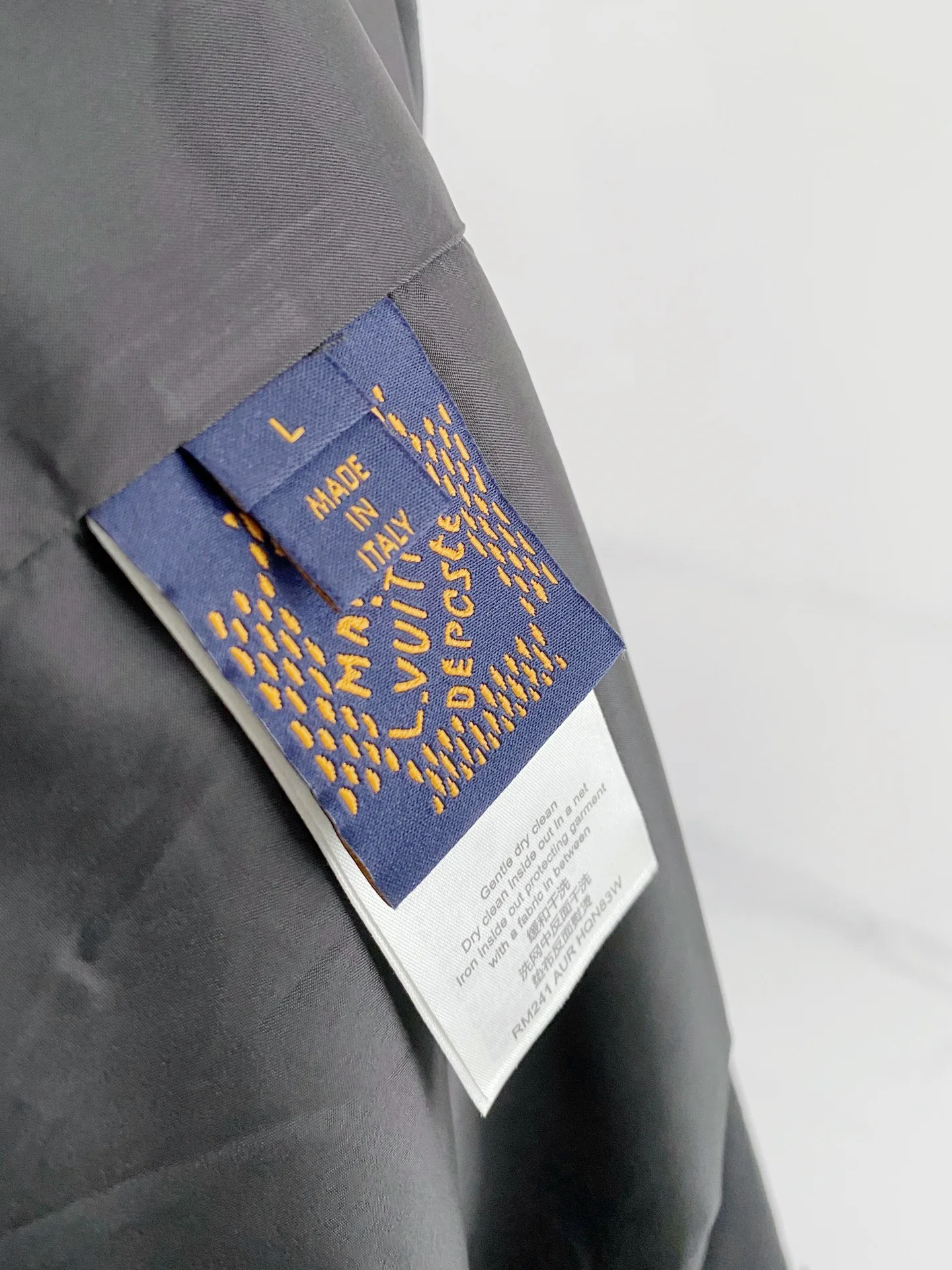 Men's Jackets And Down Jackets LOUIS VUITTON 18178773