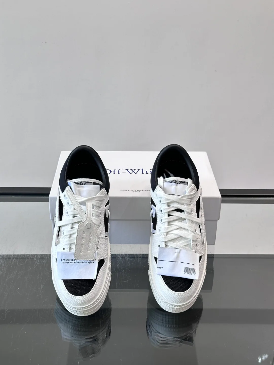 Women's Sneakers OFF-WHITE 18102419