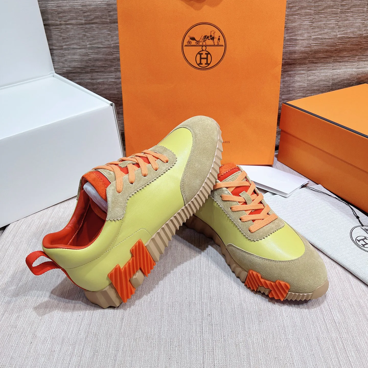 Women's Sneakers HERMES 17749548