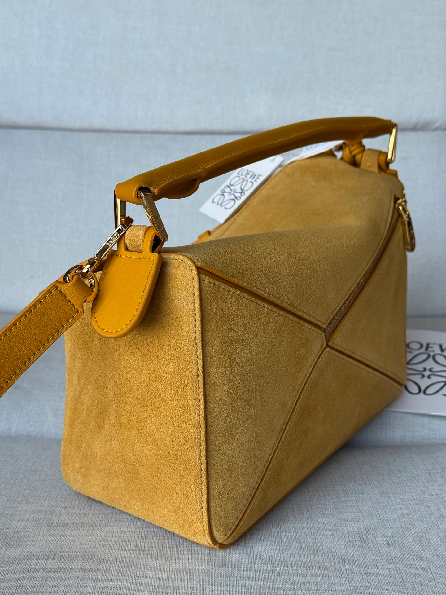 Women's Classic Handbags LOEWE 18280943