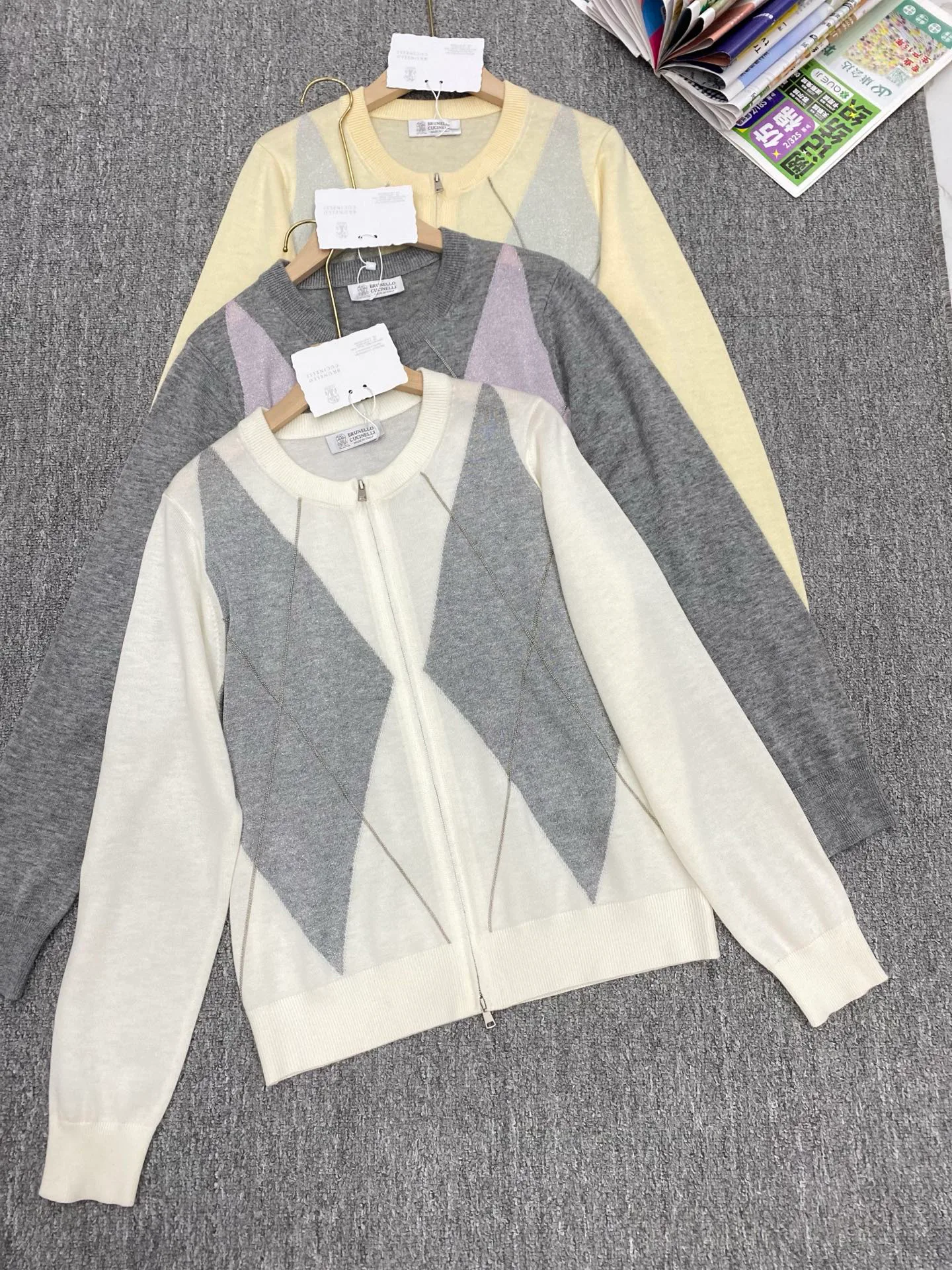 Women's Jumpers And Sweaters BRUNELLO CUCINELLI 17862892