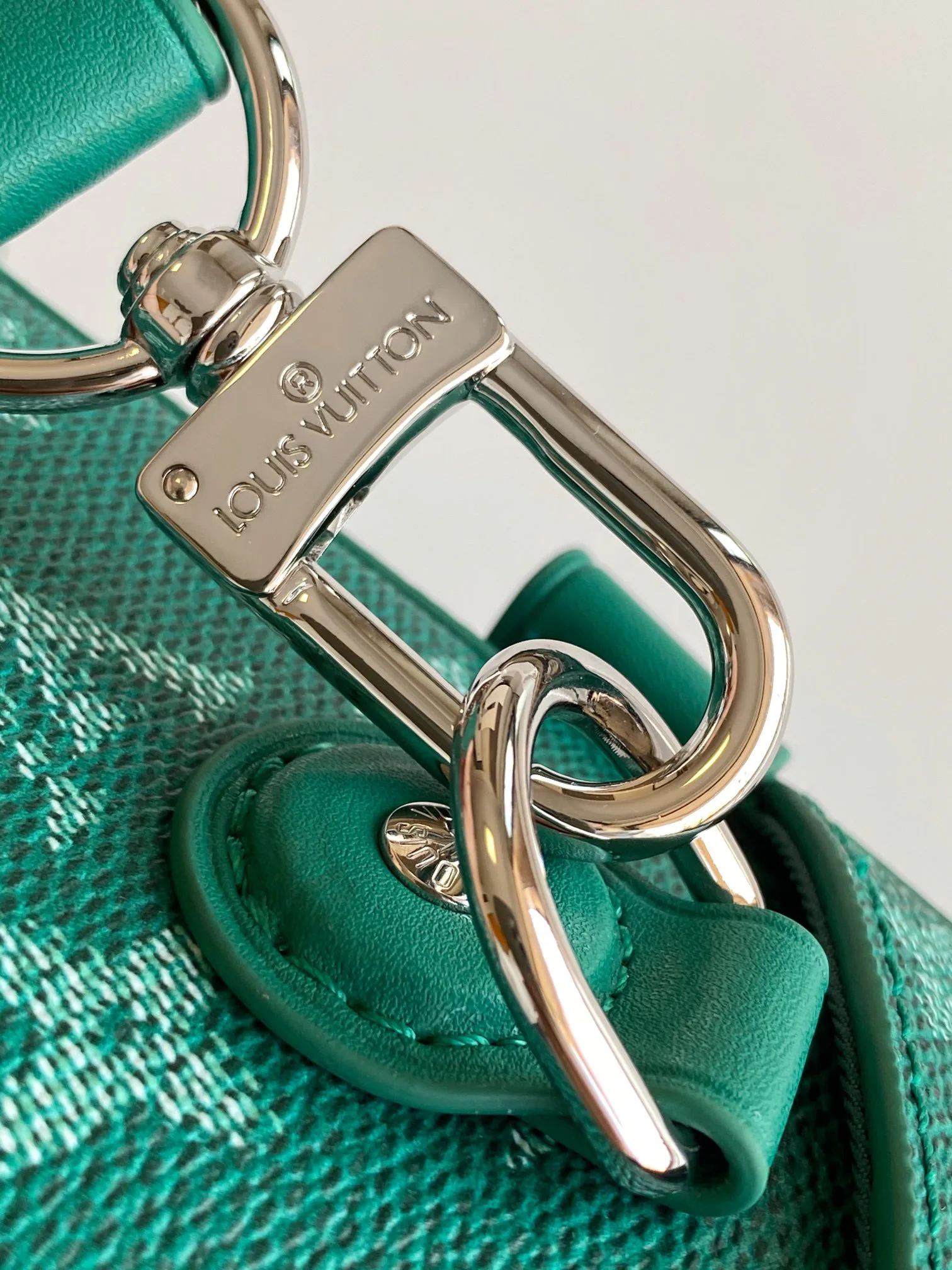 Классические Сумки Женские Louis Vuitton 18664438