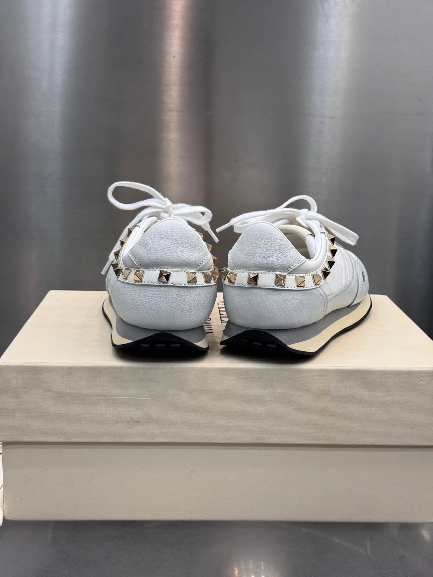Women's Sneakers VALENTINO 18202512