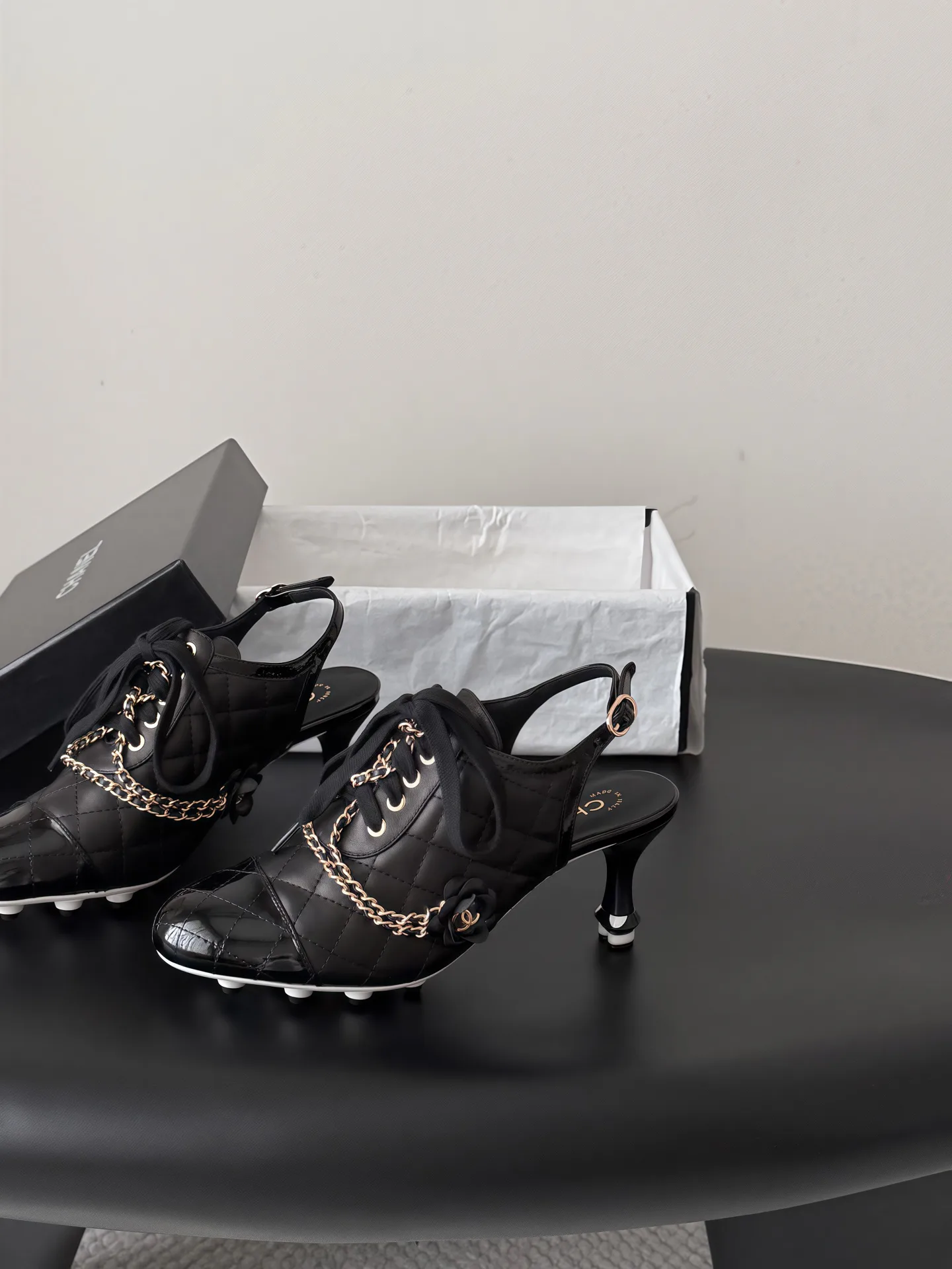 Women's Heels CHANEL 18154316