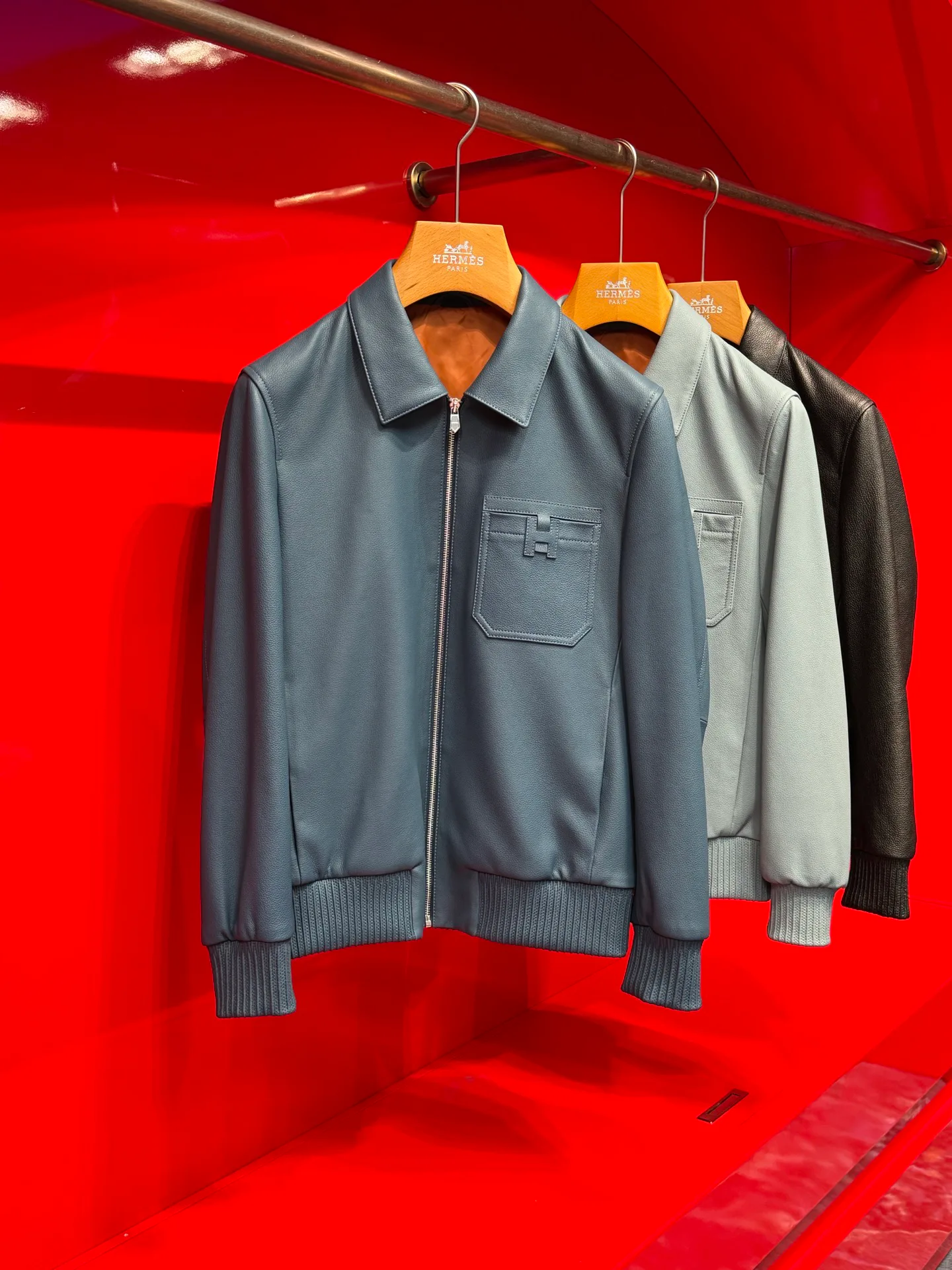 Men's Leather Jackets And Sheepskin Coats HERMES 18372103