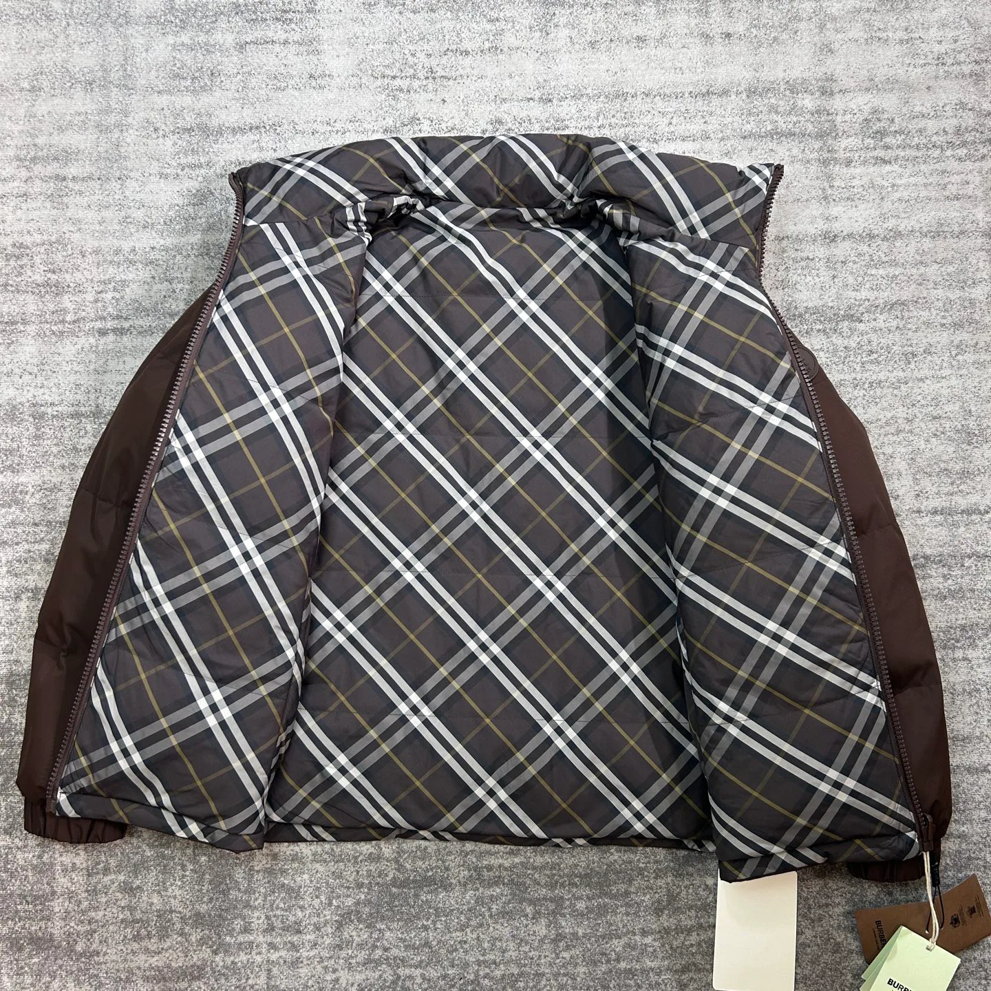 Women's Jackets And Down Jackets BURBERRY 18205253