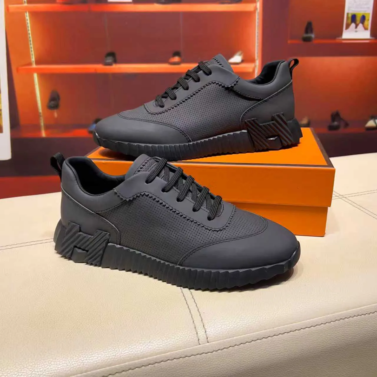 Men's Sneakers HERMES 18516241