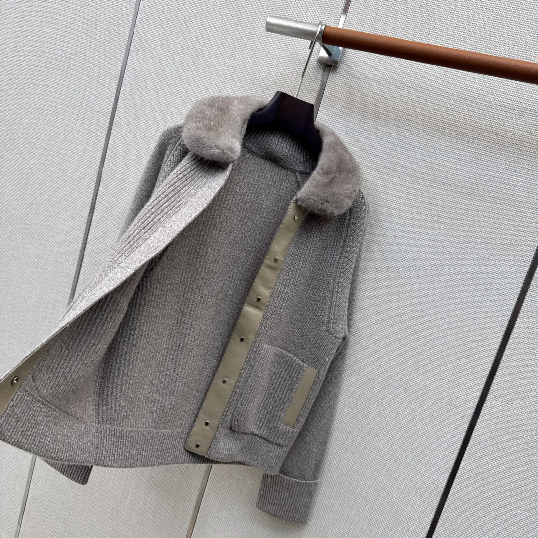 Women's Jumpers And Sweaters LORO PIANA 18398319