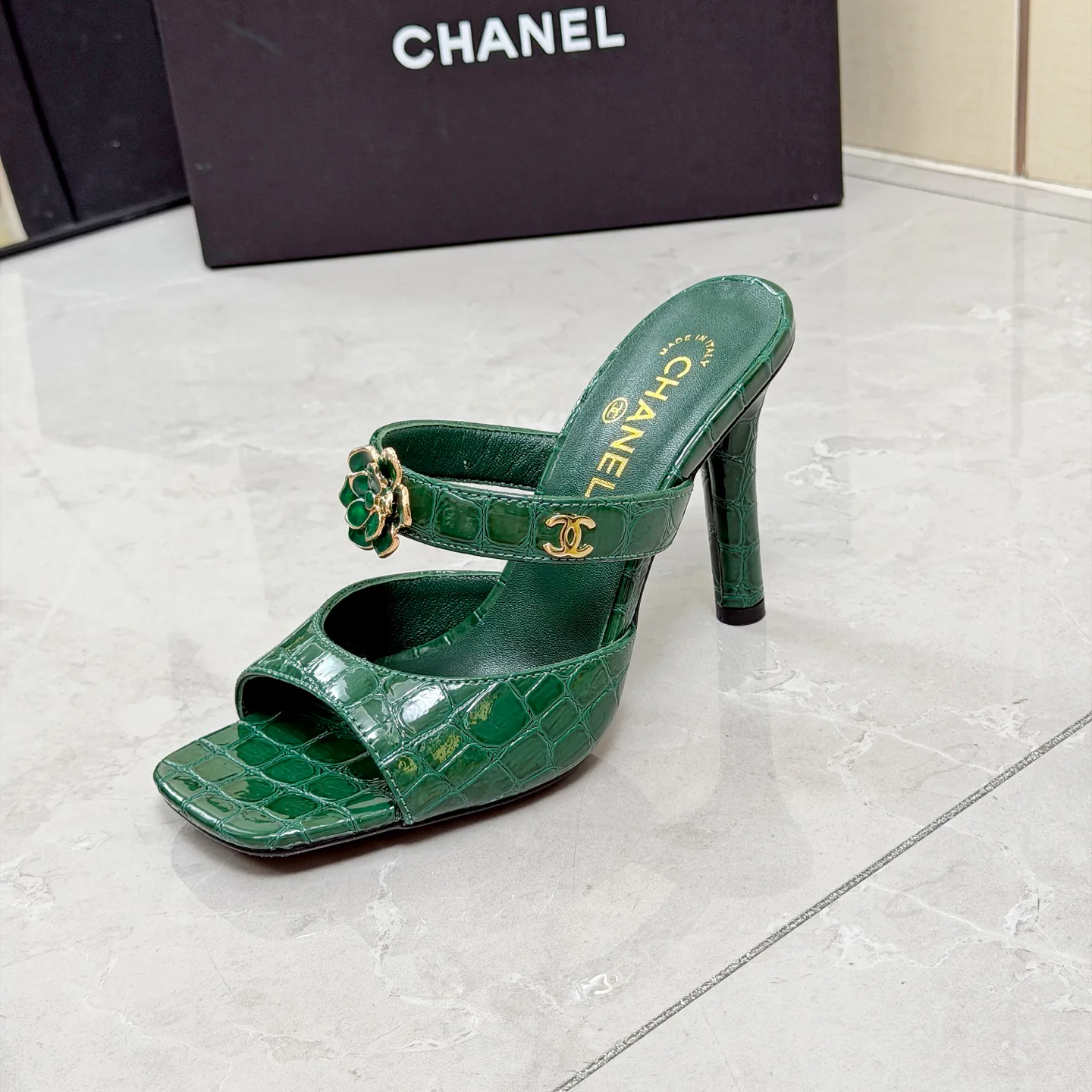 Women's Open-Toe Sandals CHANEL 17335031