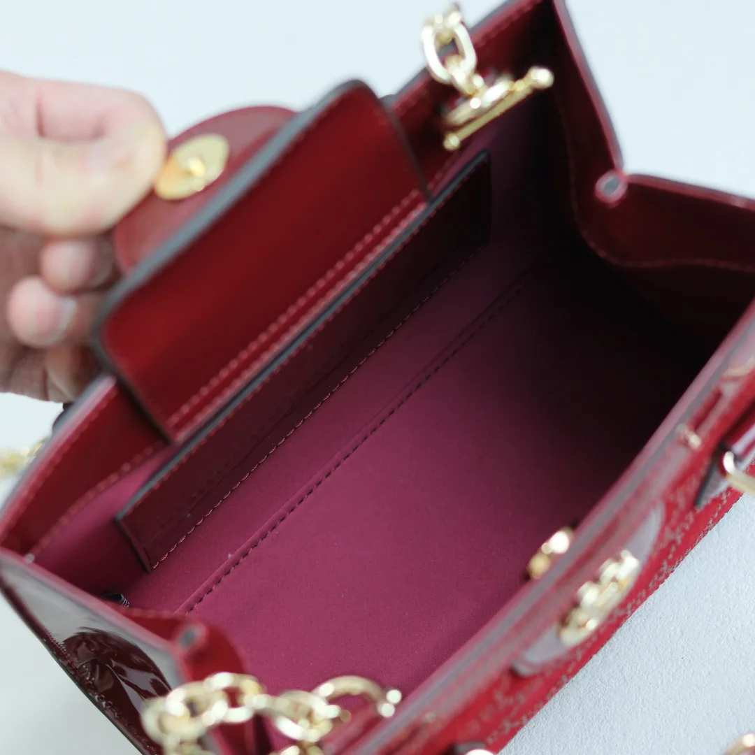 Women's Classic Handbags GUCCI 17851313