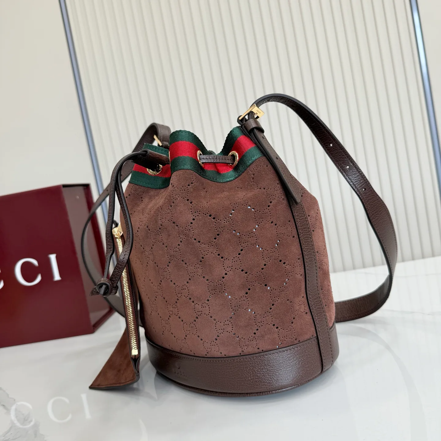 Women's Classic Handbags GUCCI 18210732