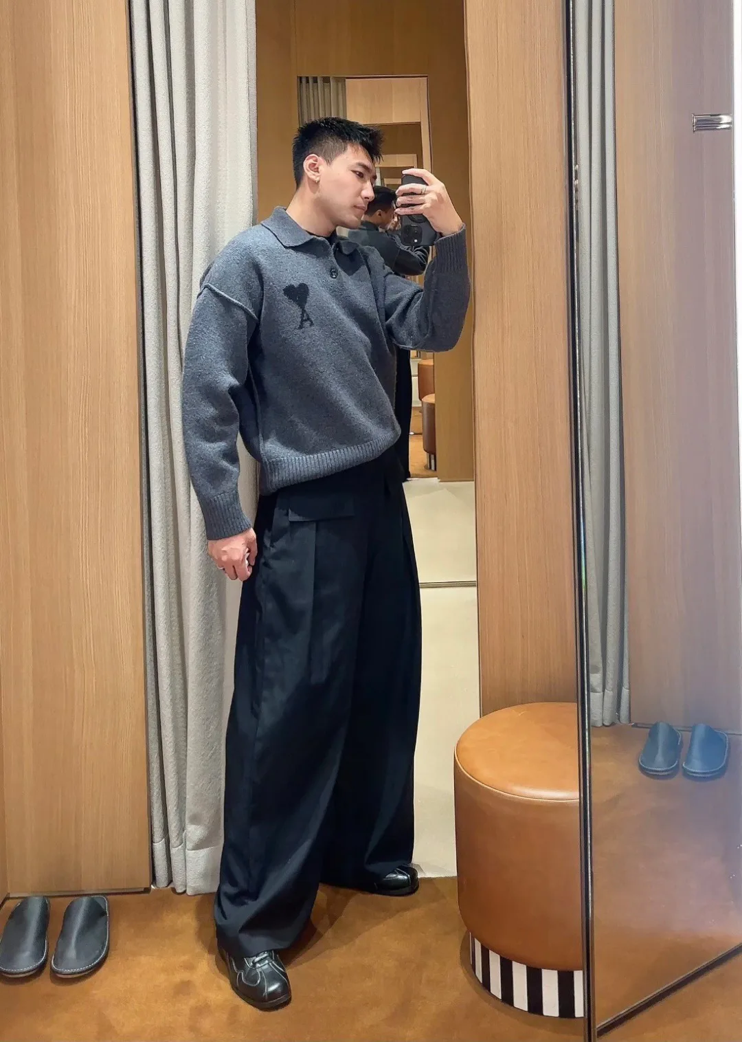 Men's Jumpers And Sweaters AMI PARIS 17364896