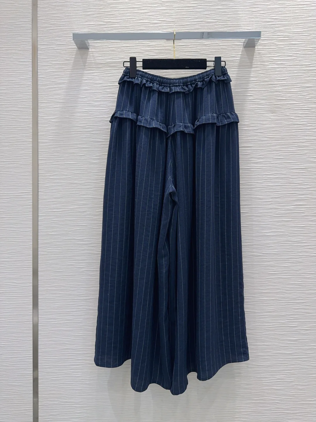 Women's Trousers CHANEL 18138493