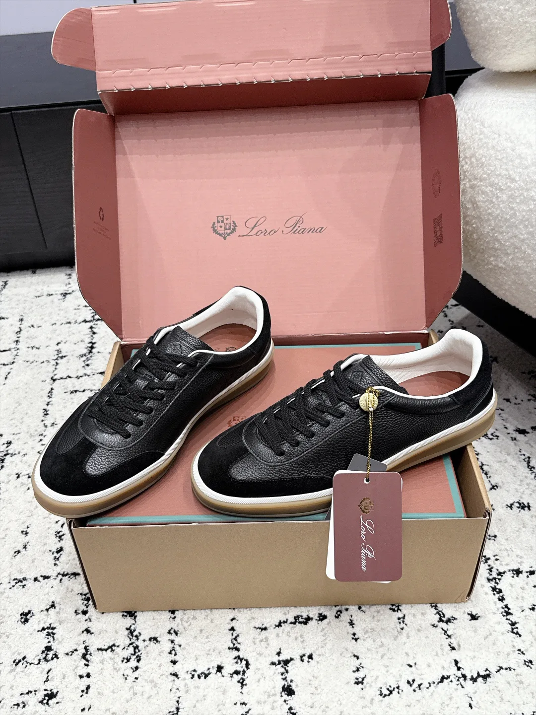 Women's Sneakers LORO PIANA 18133341