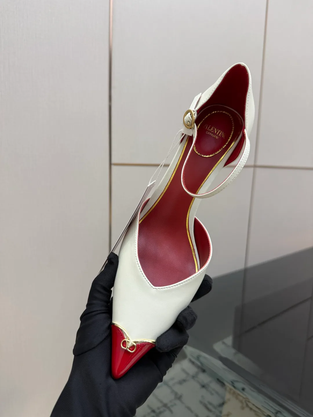 Women's Heels VALENTINO 17937573