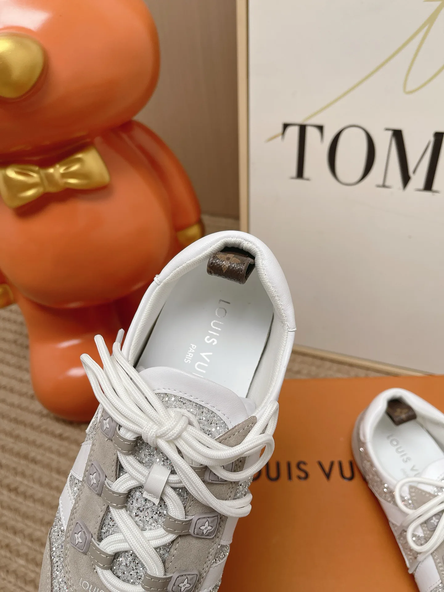 Women's Sneakers LOUIS VUITTON 17571642