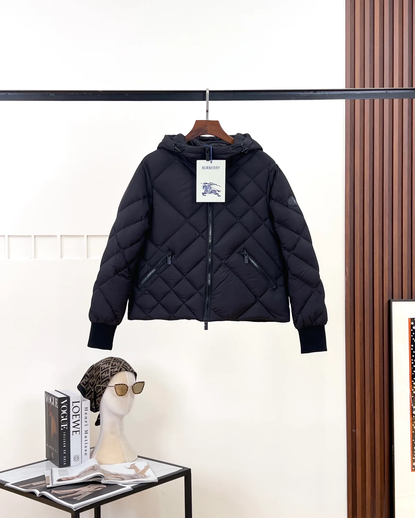 Women's Jackets And Down Jackets BURBERRY 17819551