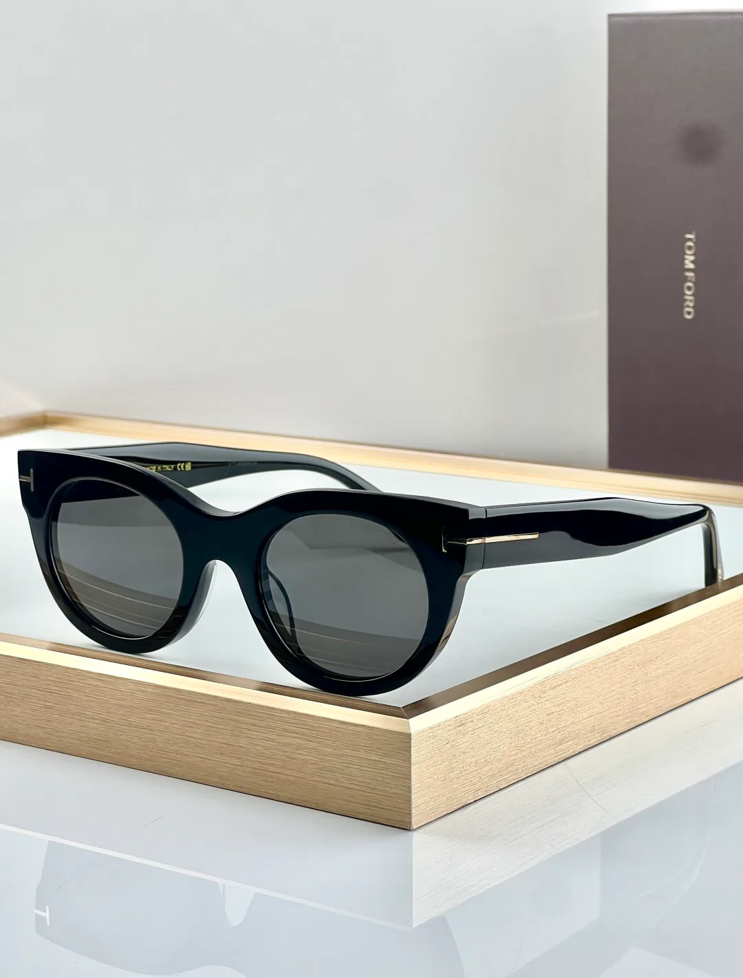 Glasses TOM FORD 17366393