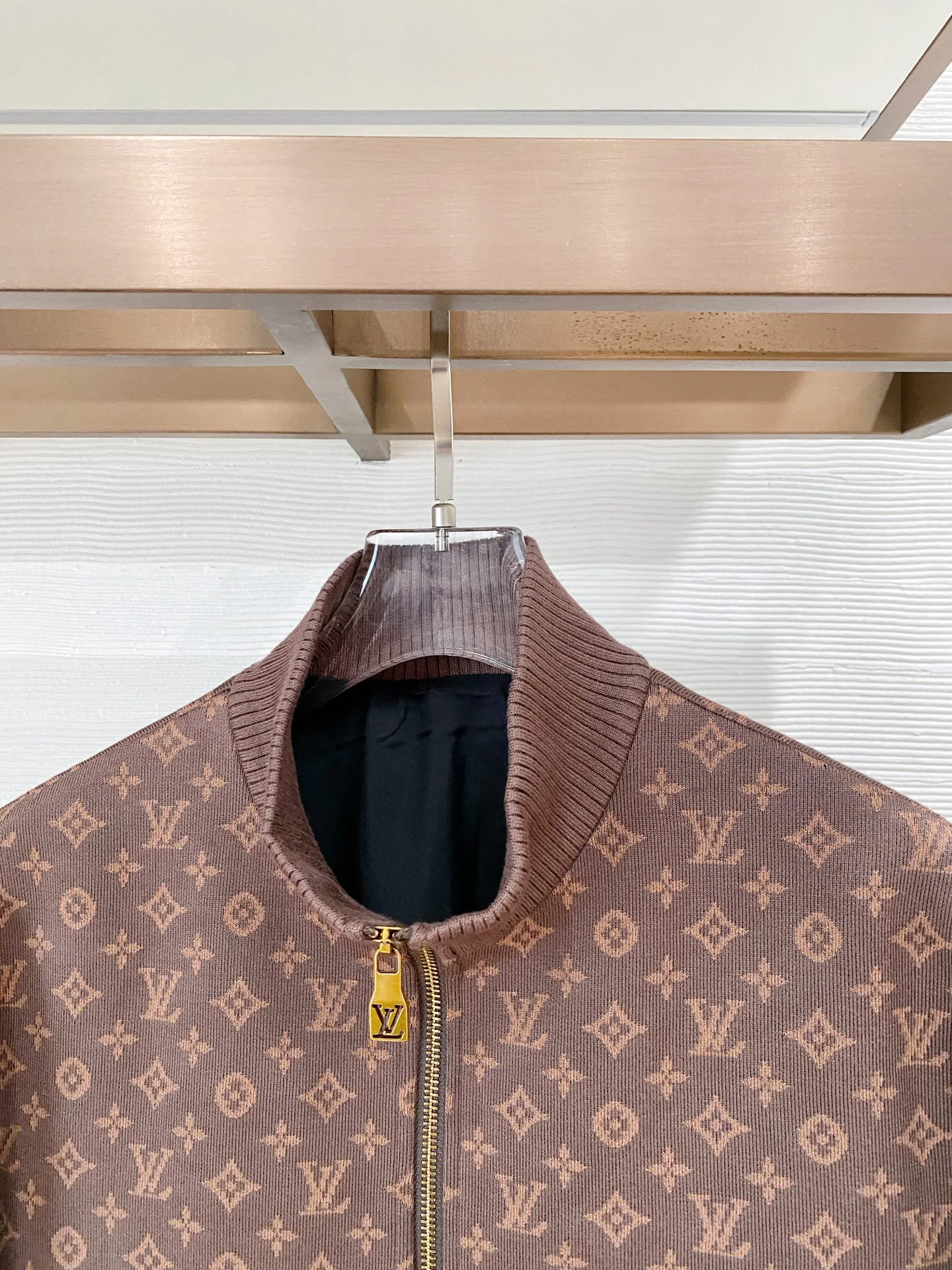 Men's Jackets And Down Jackets LOUIS VUITTON 18256687