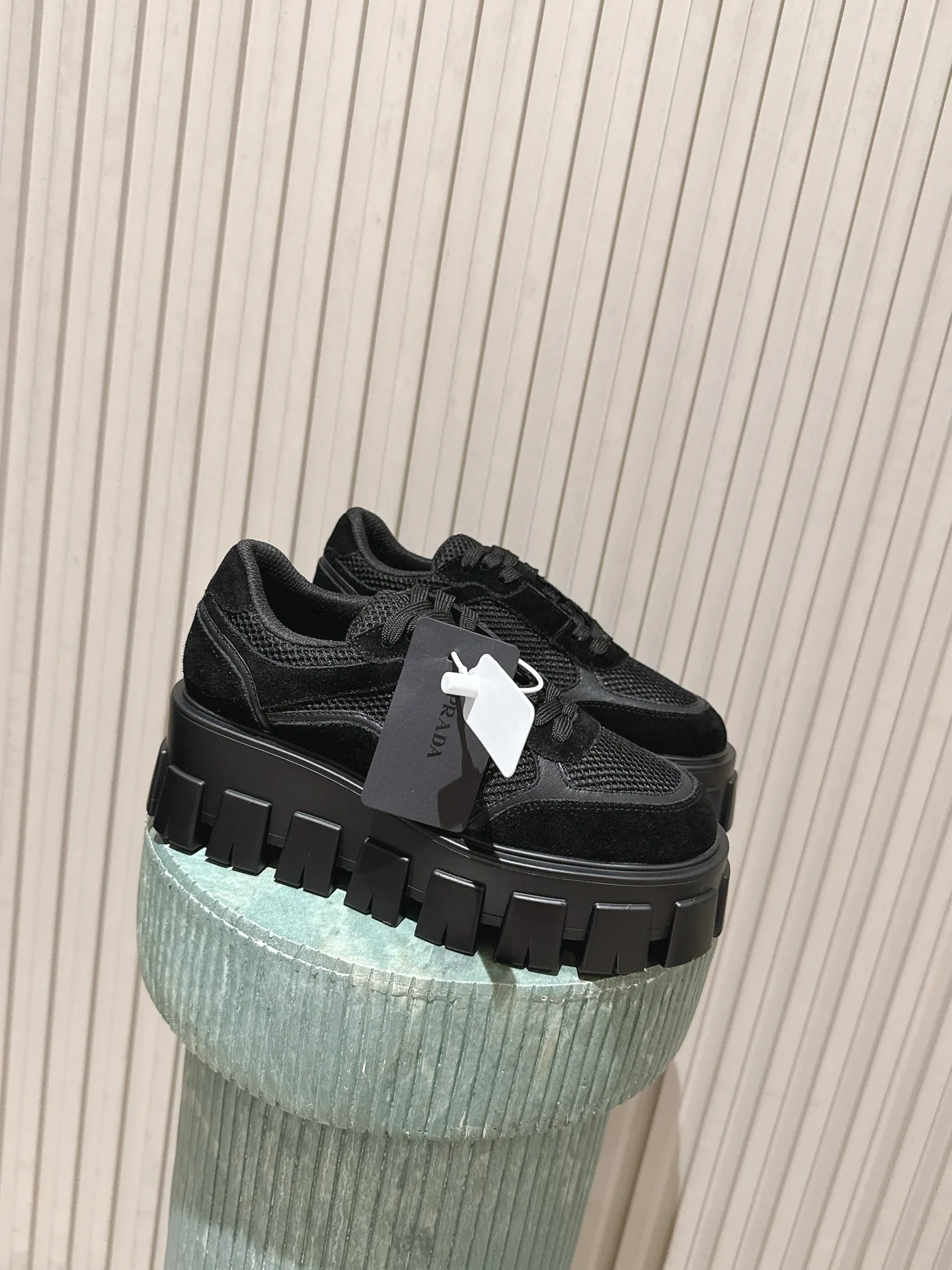 Women's Sneakers PRADA 18142659