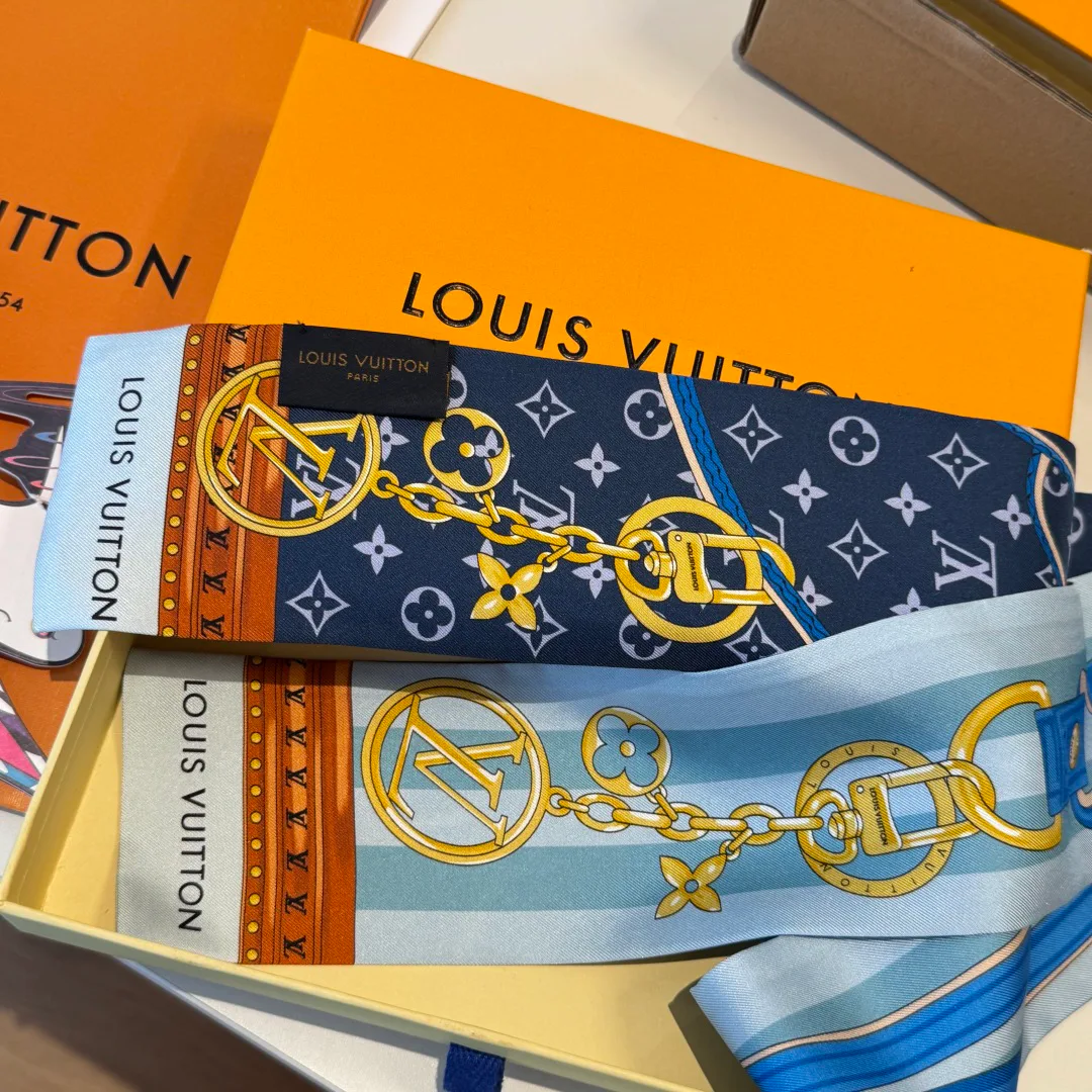 Silk Scarves LOUIS VUITTON 17543246