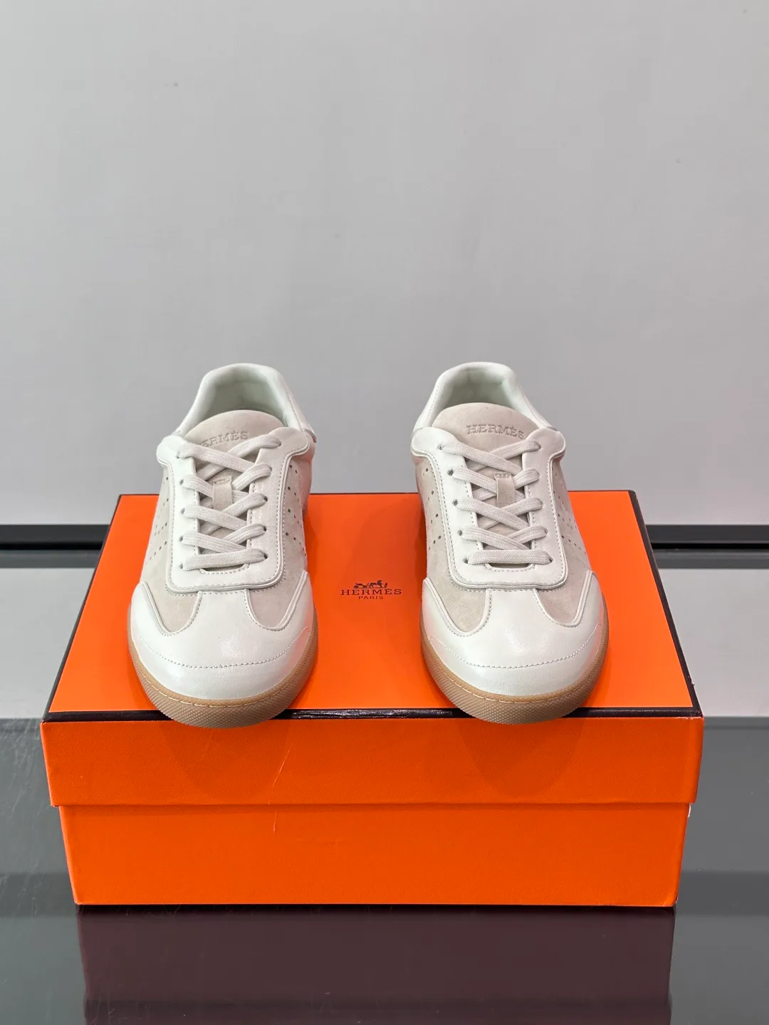 Men's Sneakers HERMES 18102687