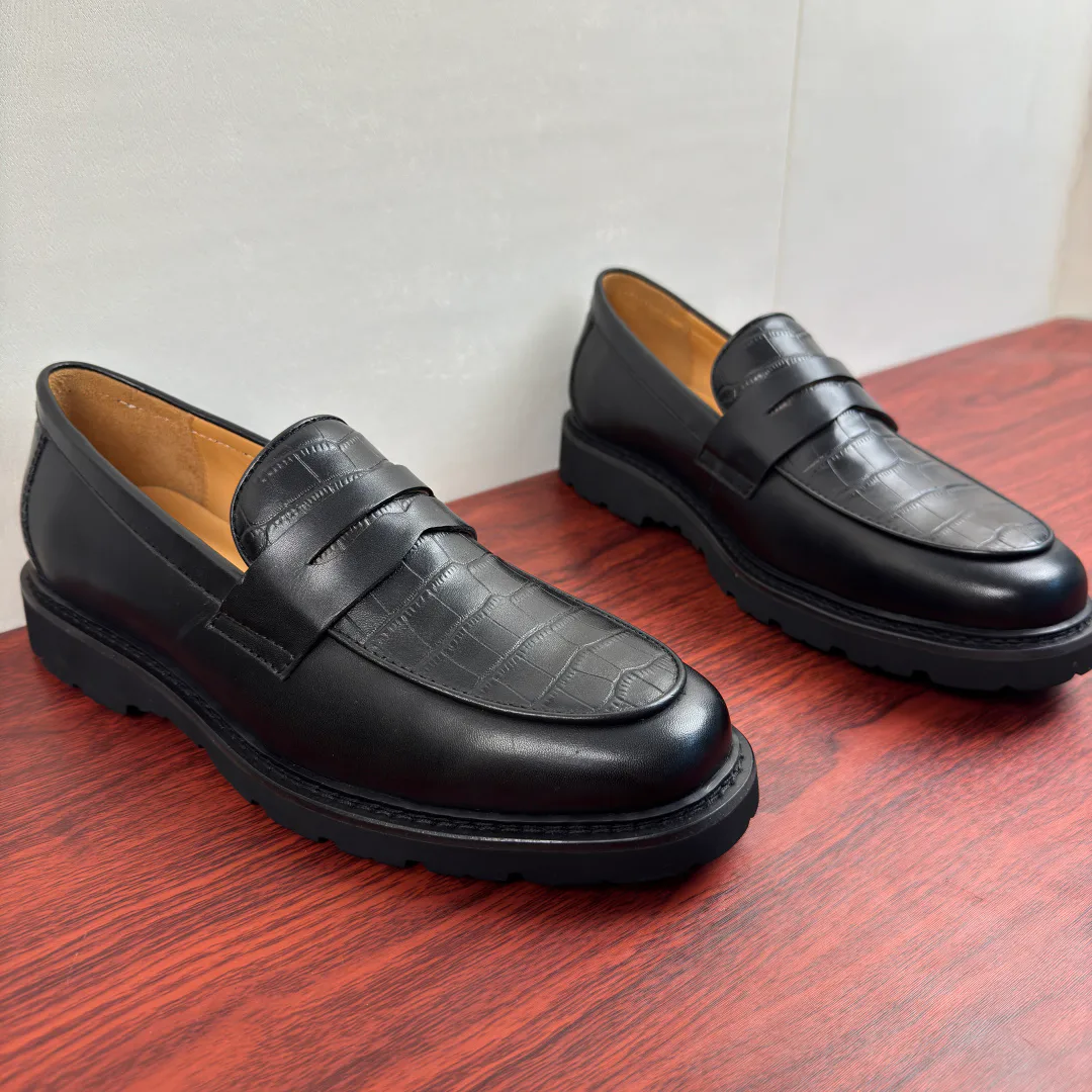 Men's Loafers And Dress Shoes GUCCI 18230799