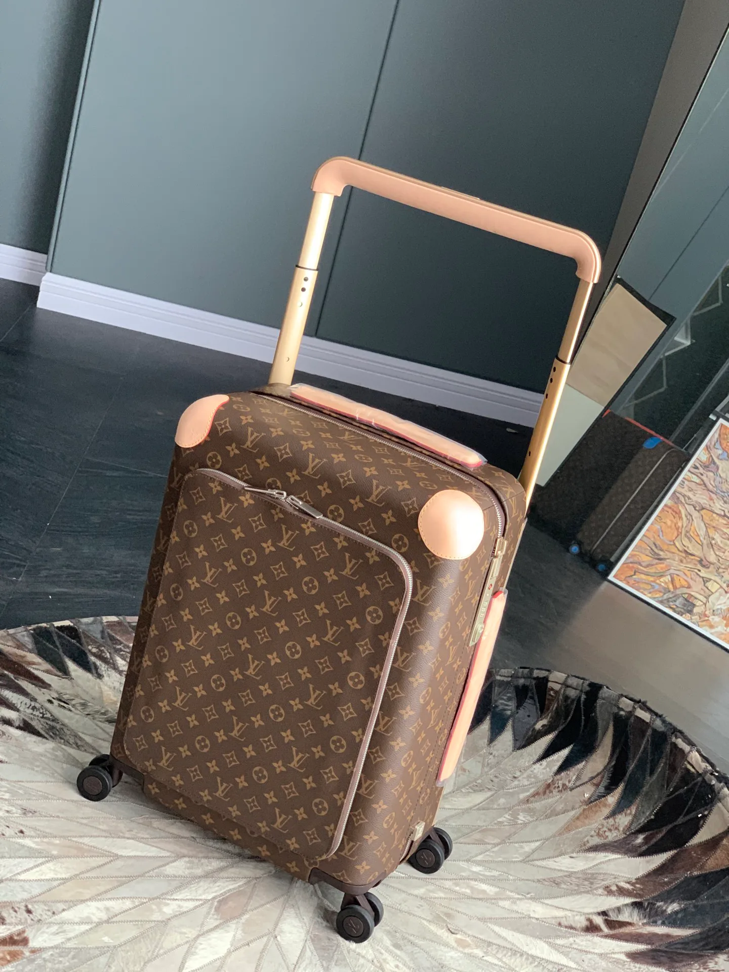 Suitcases LOUIS VUITTON 17055902