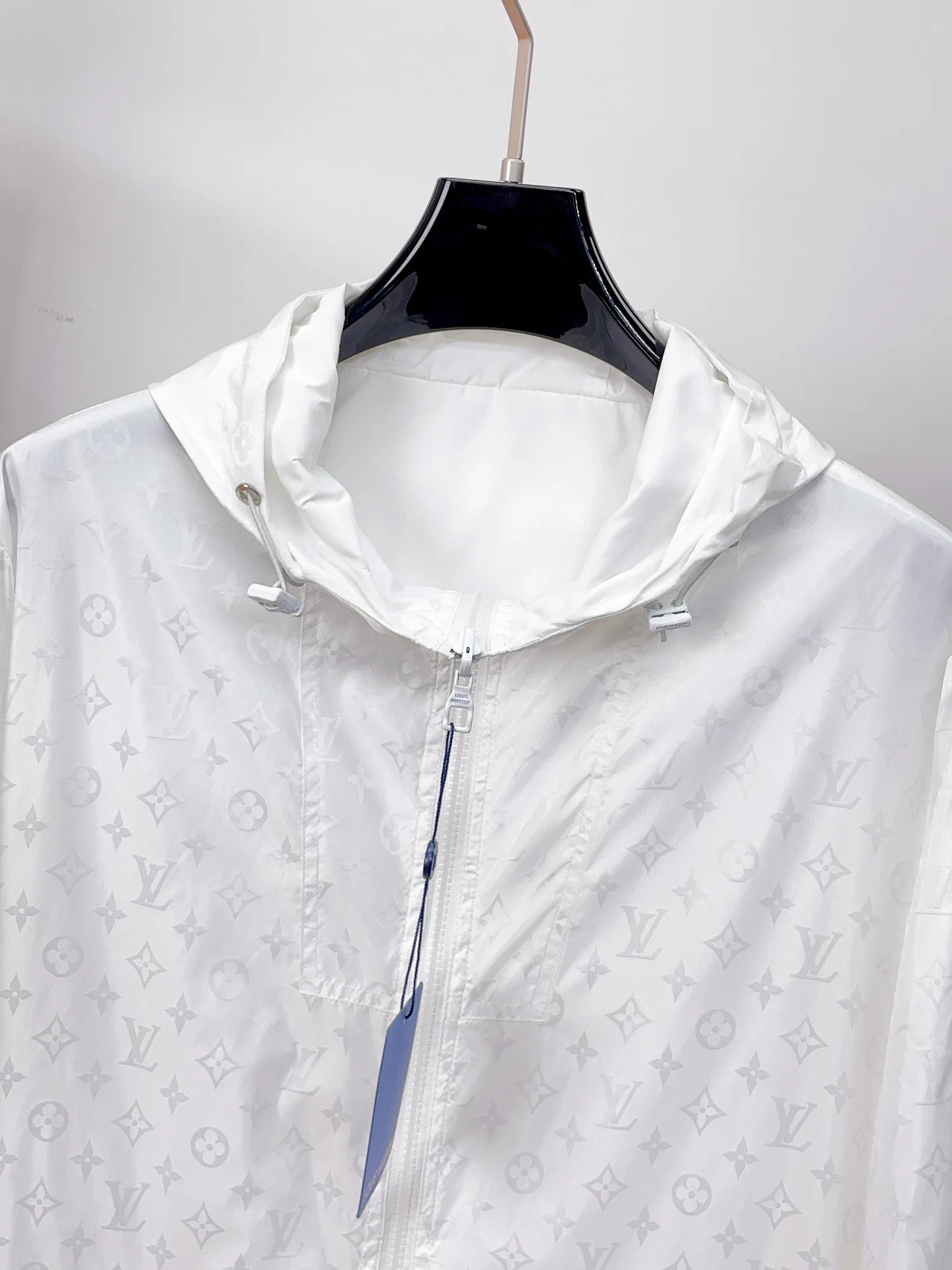Men's Jackets And Down Jackets LOUIS VUITTON 18191458