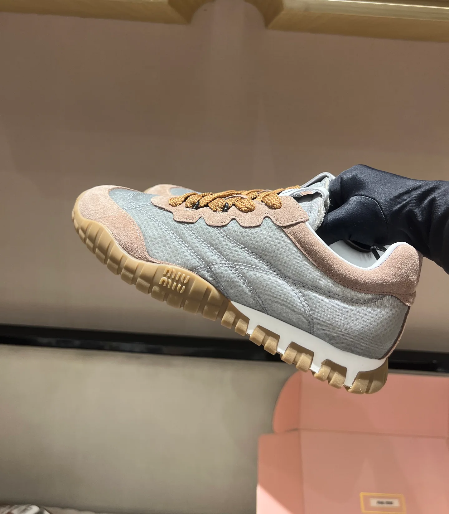 Women's Sneakers MIU MIU 18020564
