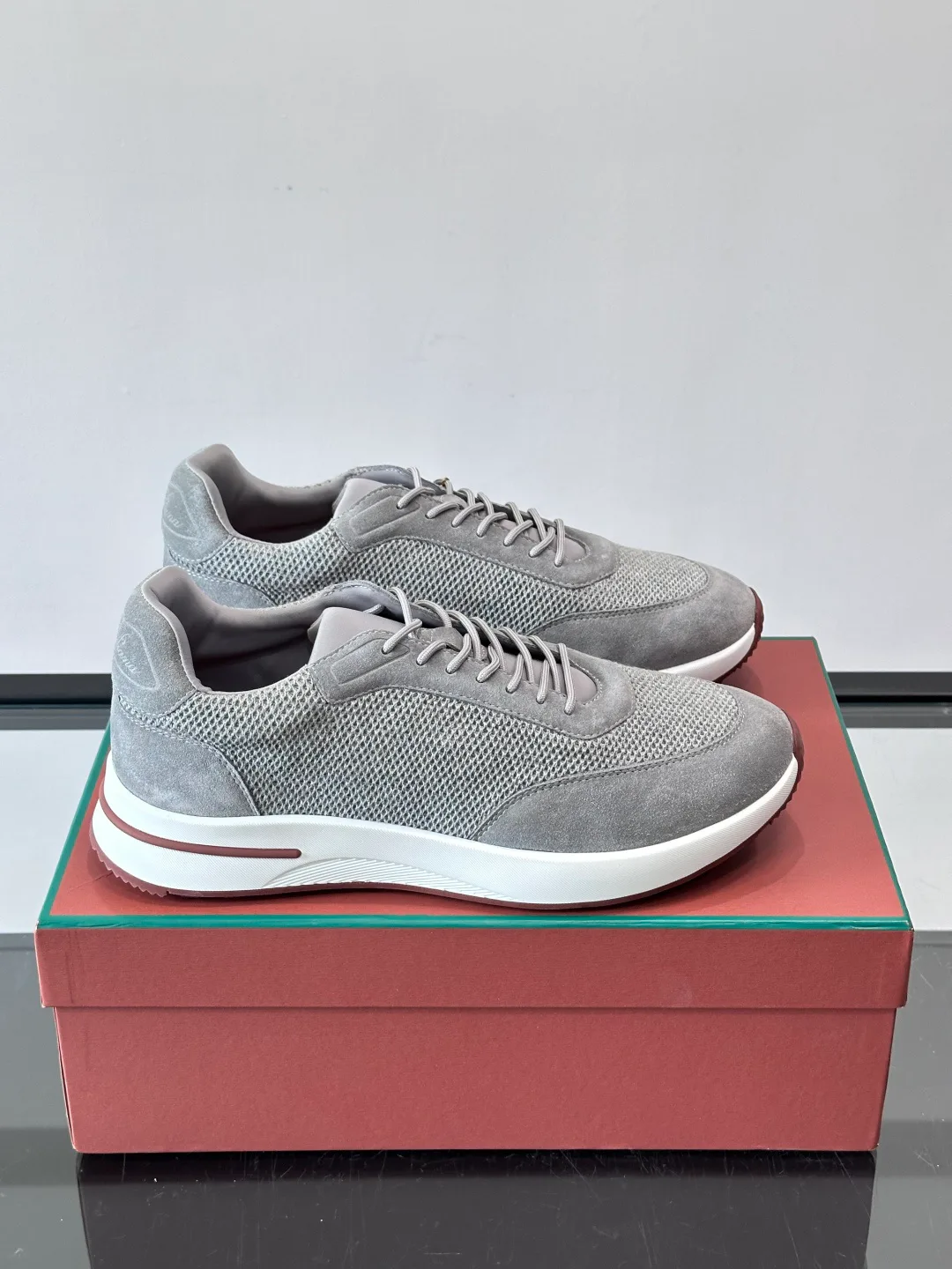 Men's Sneakers LORO PIANA 17730621