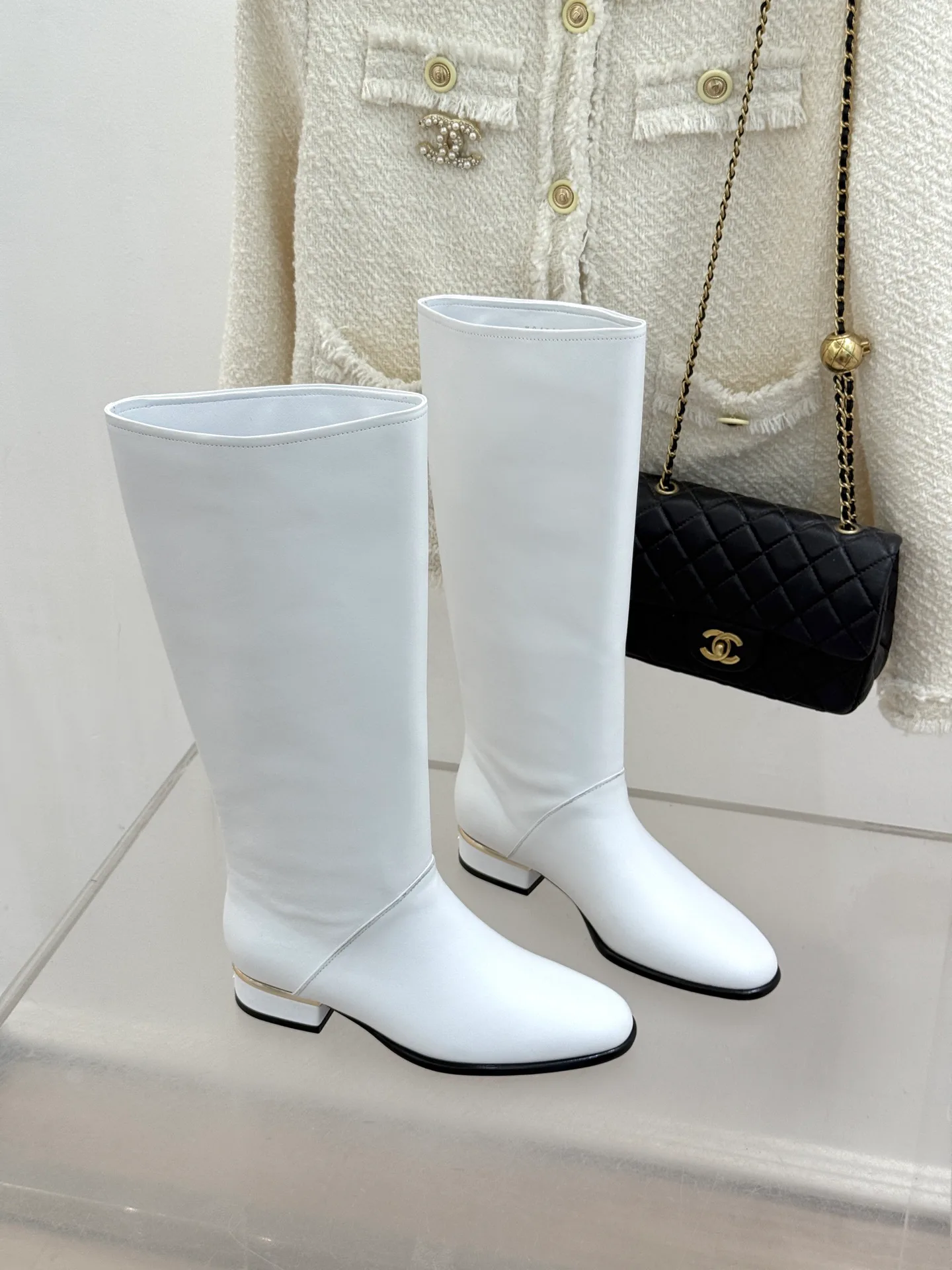Women's Boots CHANEL 17303736