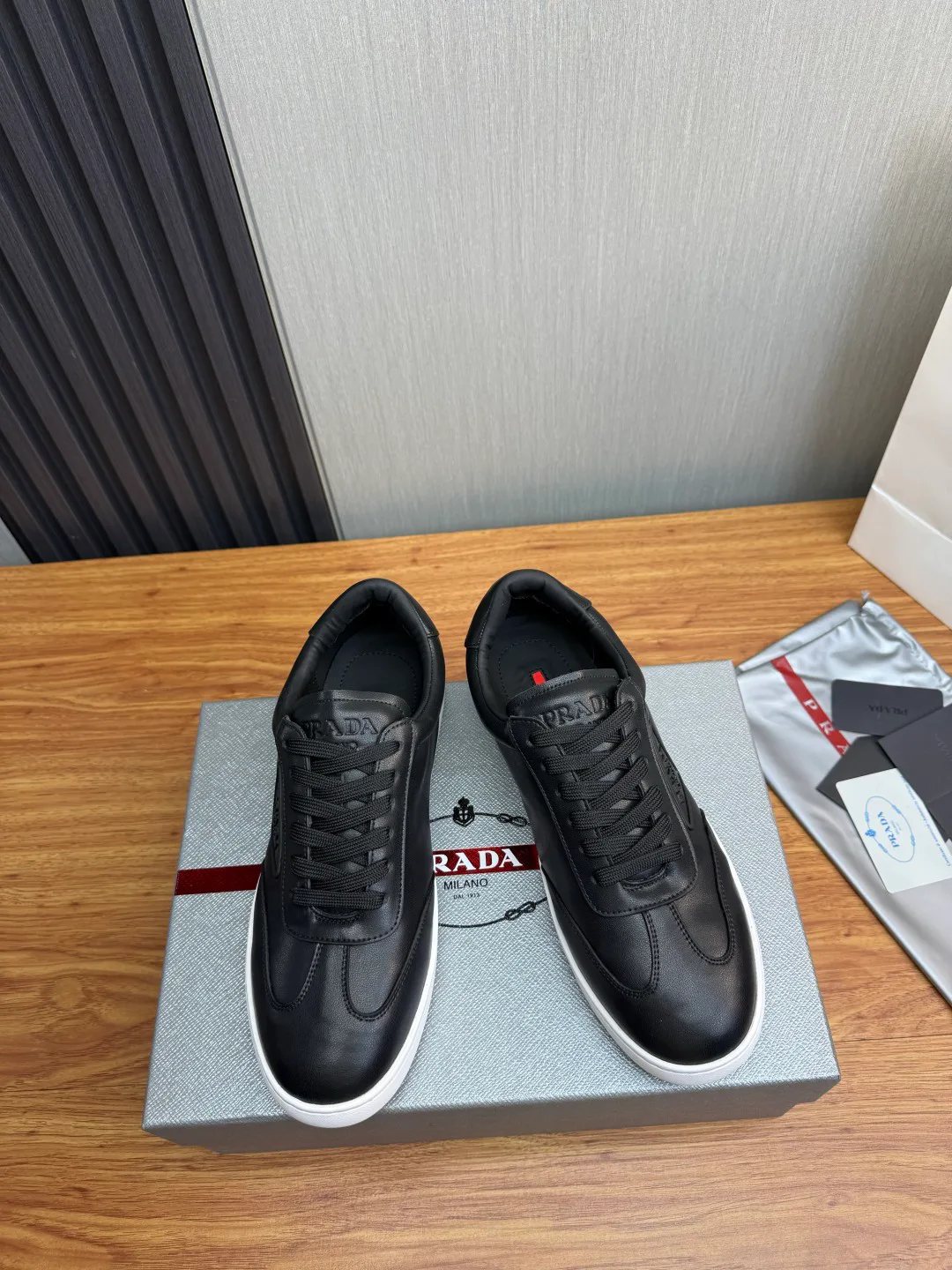 Men's Sneakers PRADA 18263659