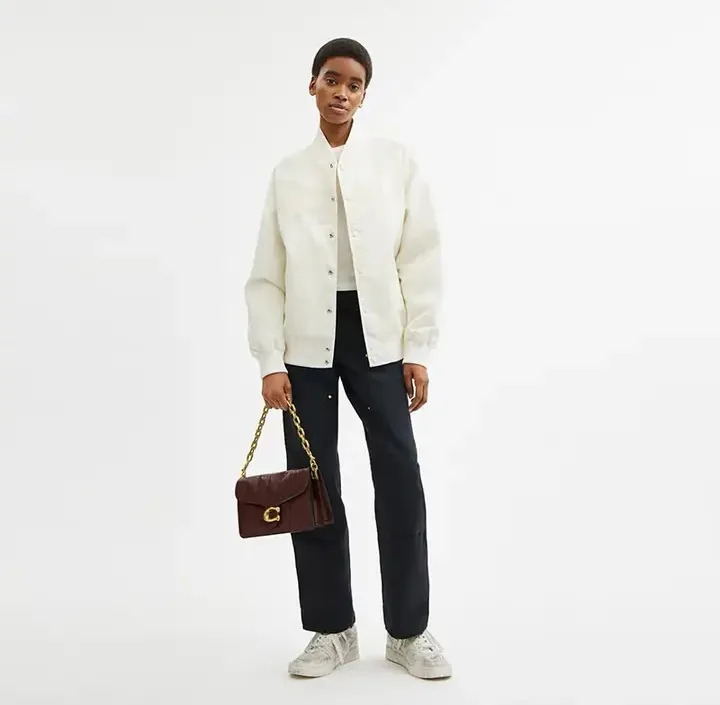 Women's Classic Handbags COACH 17960958
