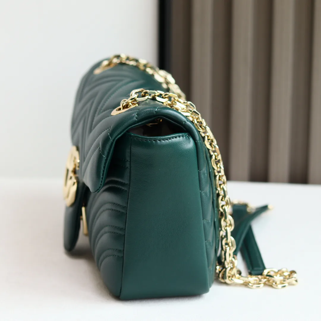 Women's Classic Handbags GUCCI 17948174