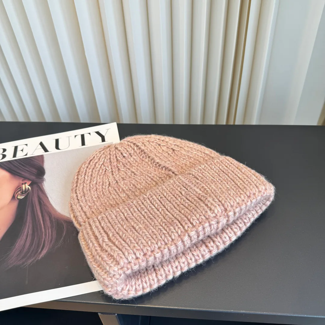 Hats MIU MIU 18198471
