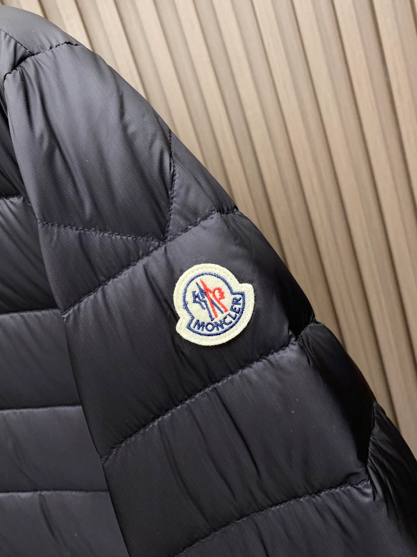 Куртки И Пуховики Мужские Moncler 18596389