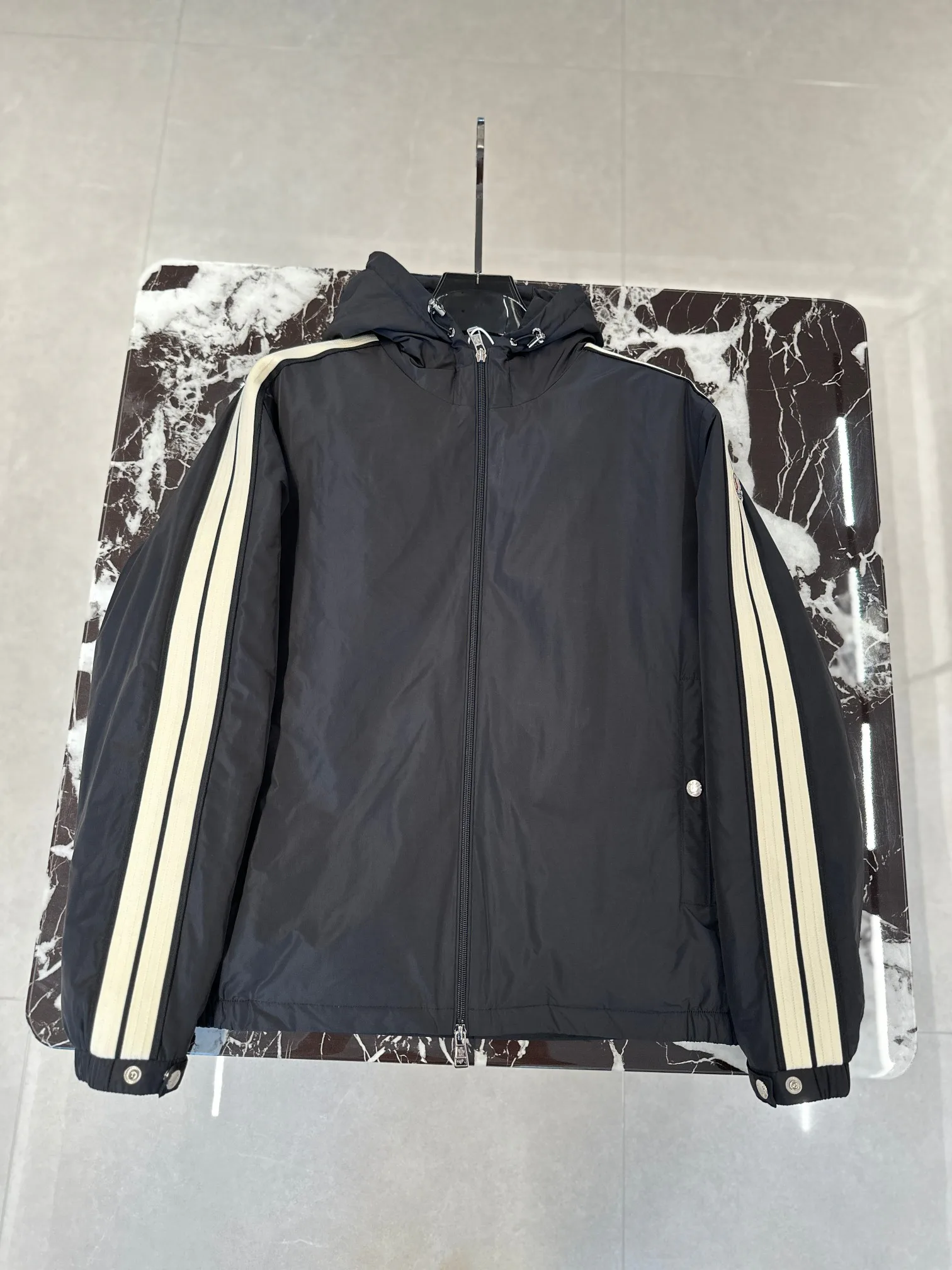 Men's Jackets And Down Jackets MONCLER 17967006