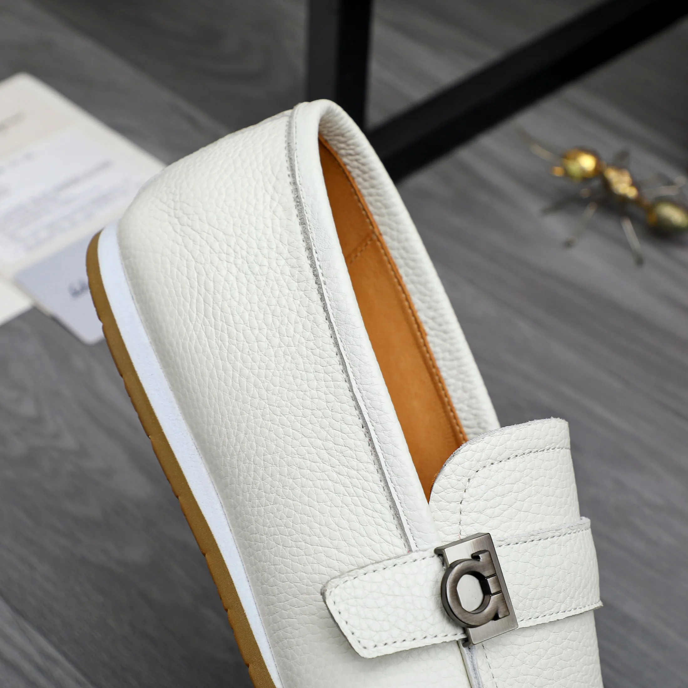 Men's Loafers And Dress Shoes SALVATORE FERRAGAMO 17366797
