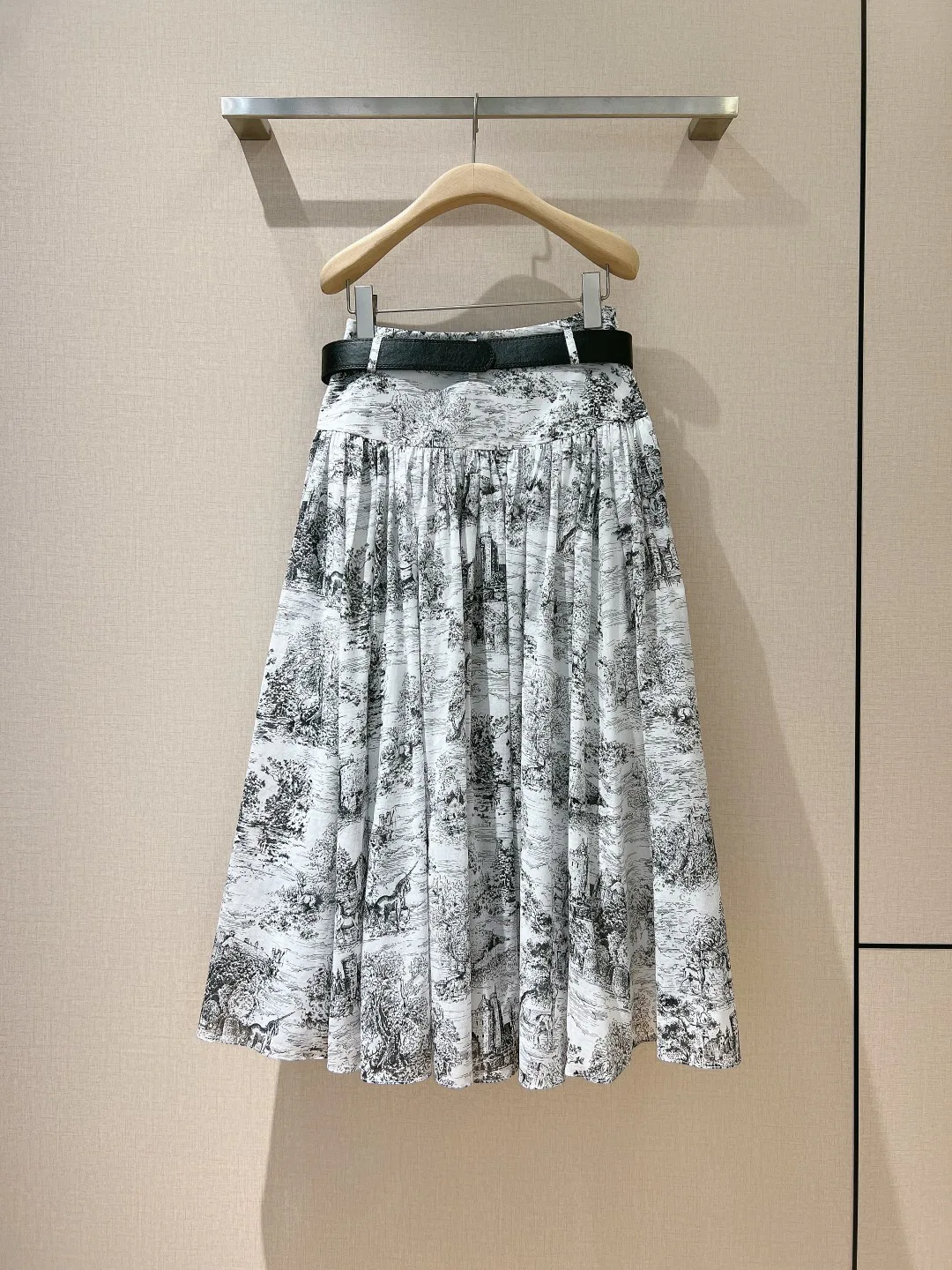 Women's Skirts CHRISTIAN DIOR 17290312