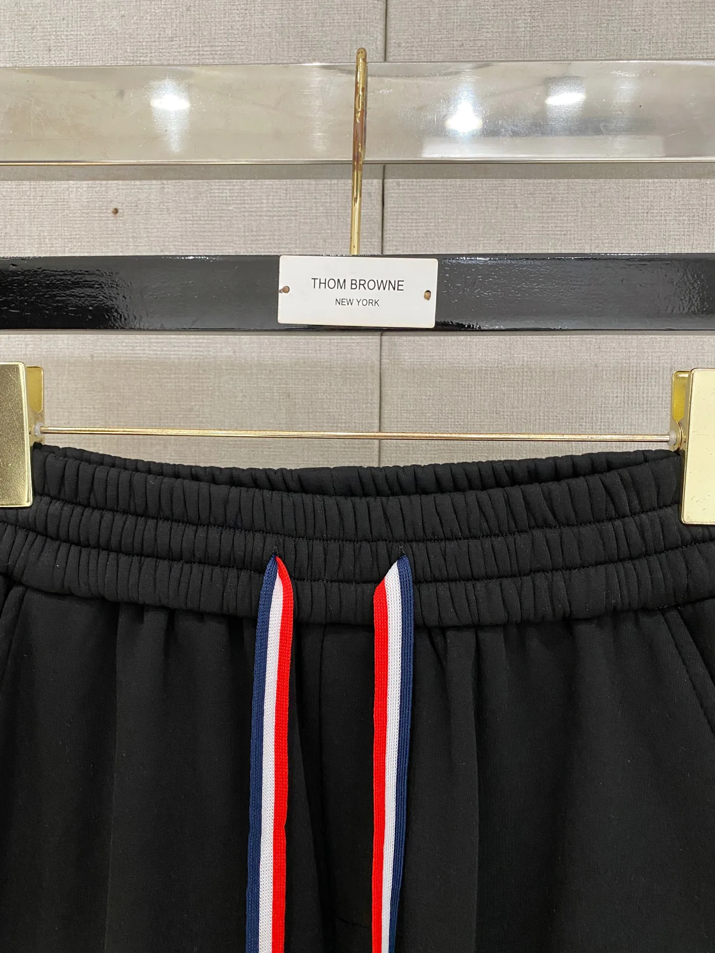 Men's Trousers MONCLER 18246764